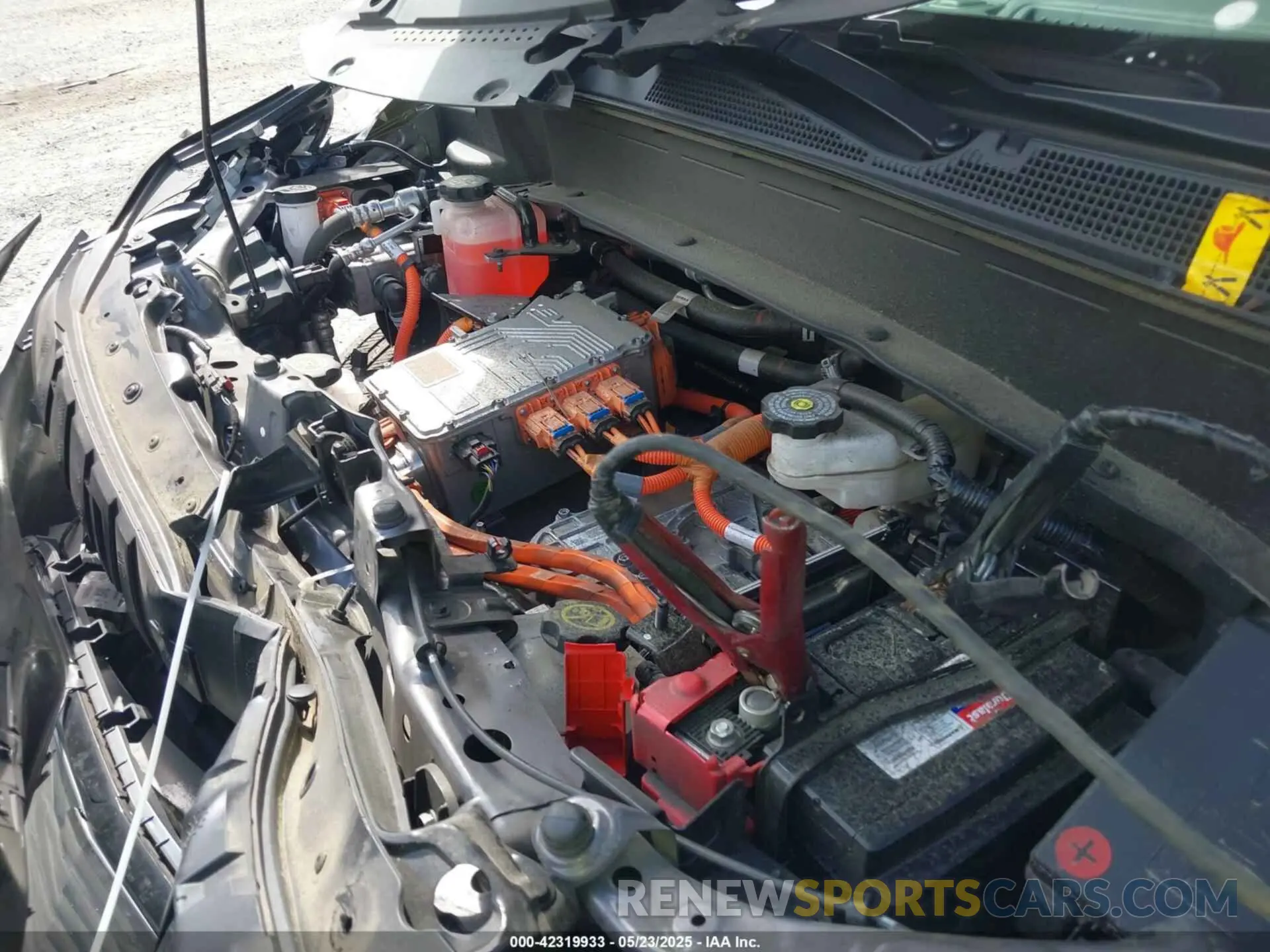 10 Фотография поврежденного автомобиля 1G1FY6S08P4140103 CHEVROLET BOLT EUV 2023