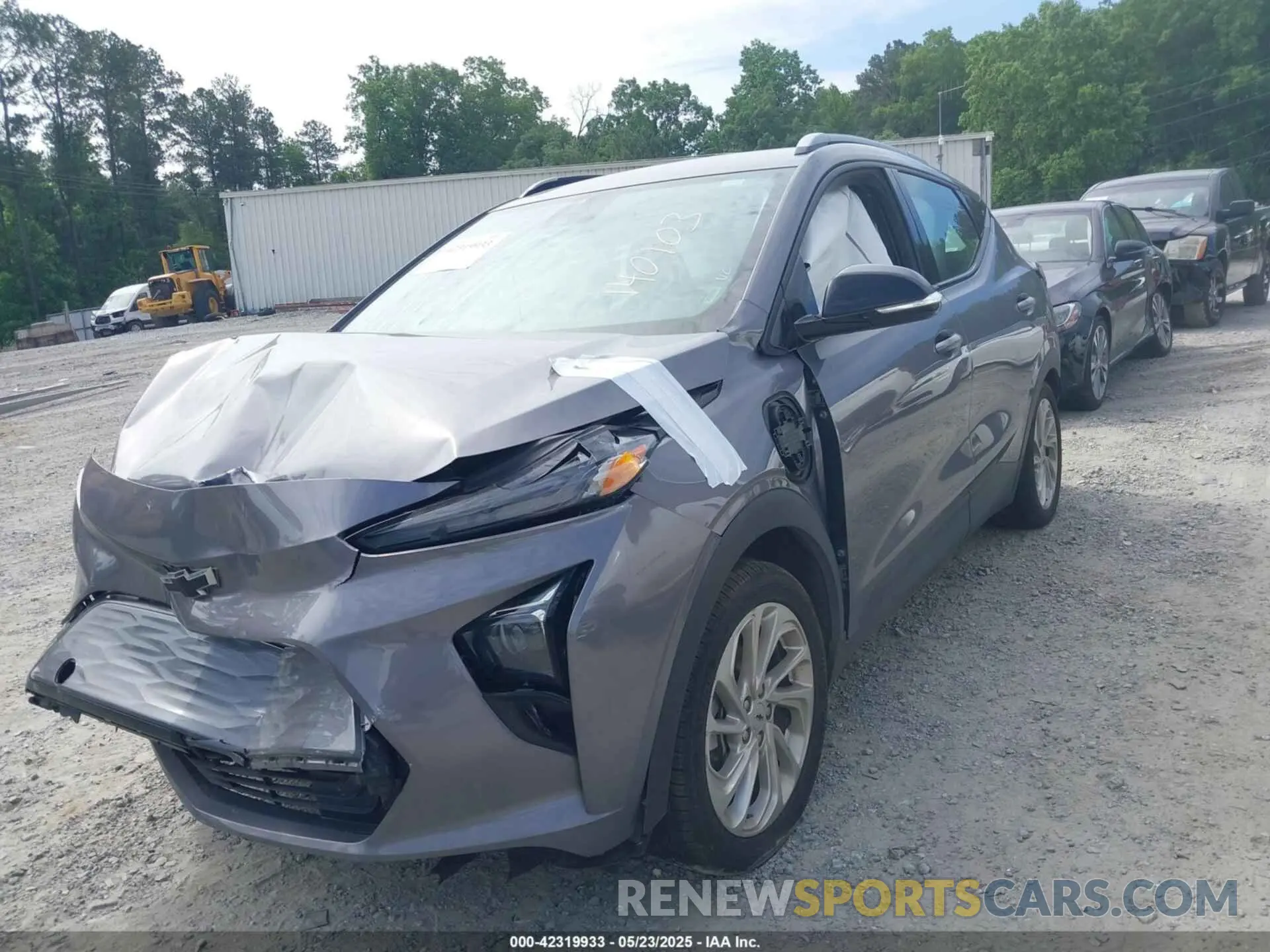 2 Фотография поврежденного автомобиля 1G1FY6S08P4140103 CHEVROLET BOLT EUV 2023