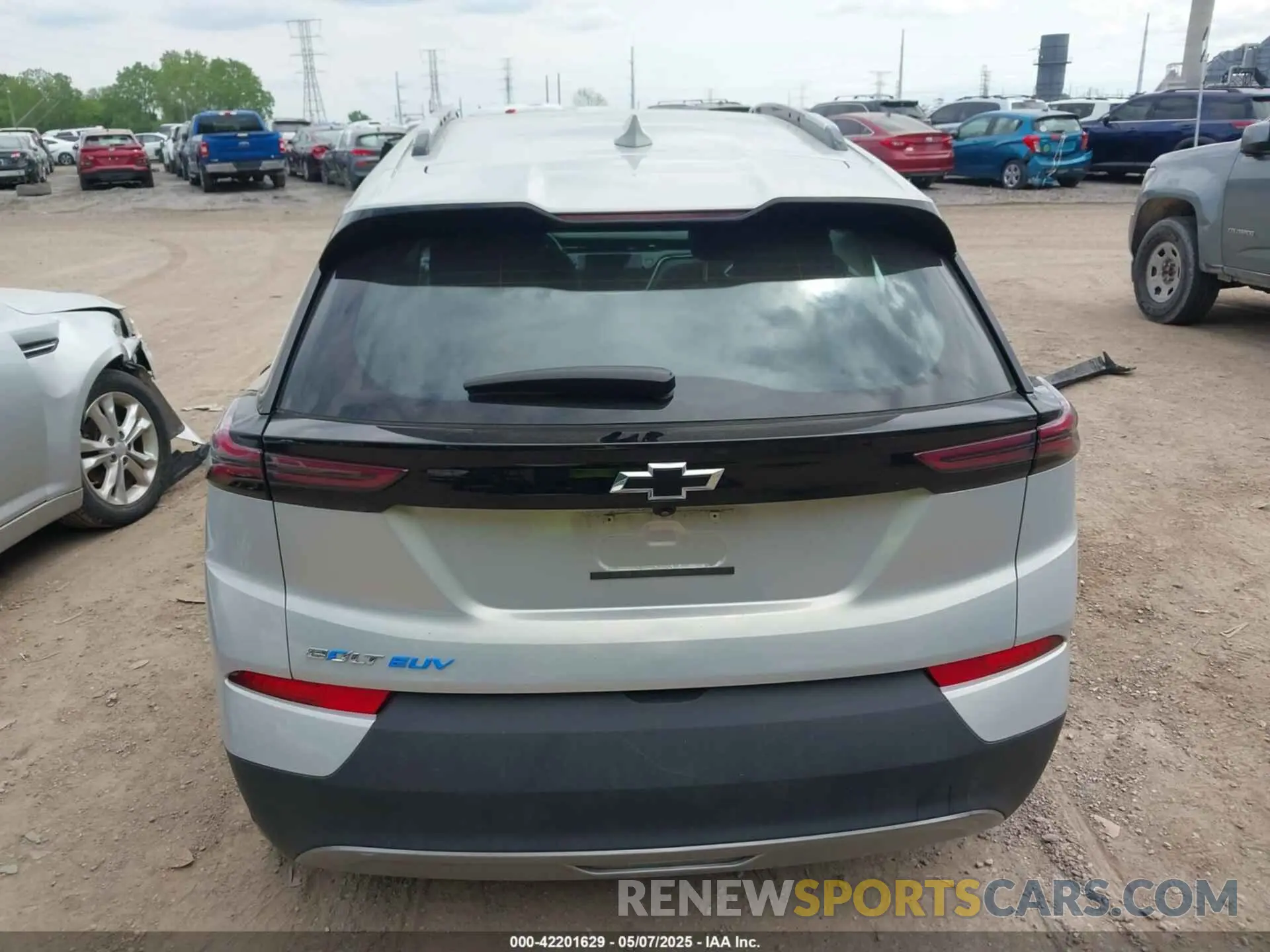 15 Photograph of a damaged car 1G1FY6S08P4148881 CHEVROLET BOLT EUV 2023