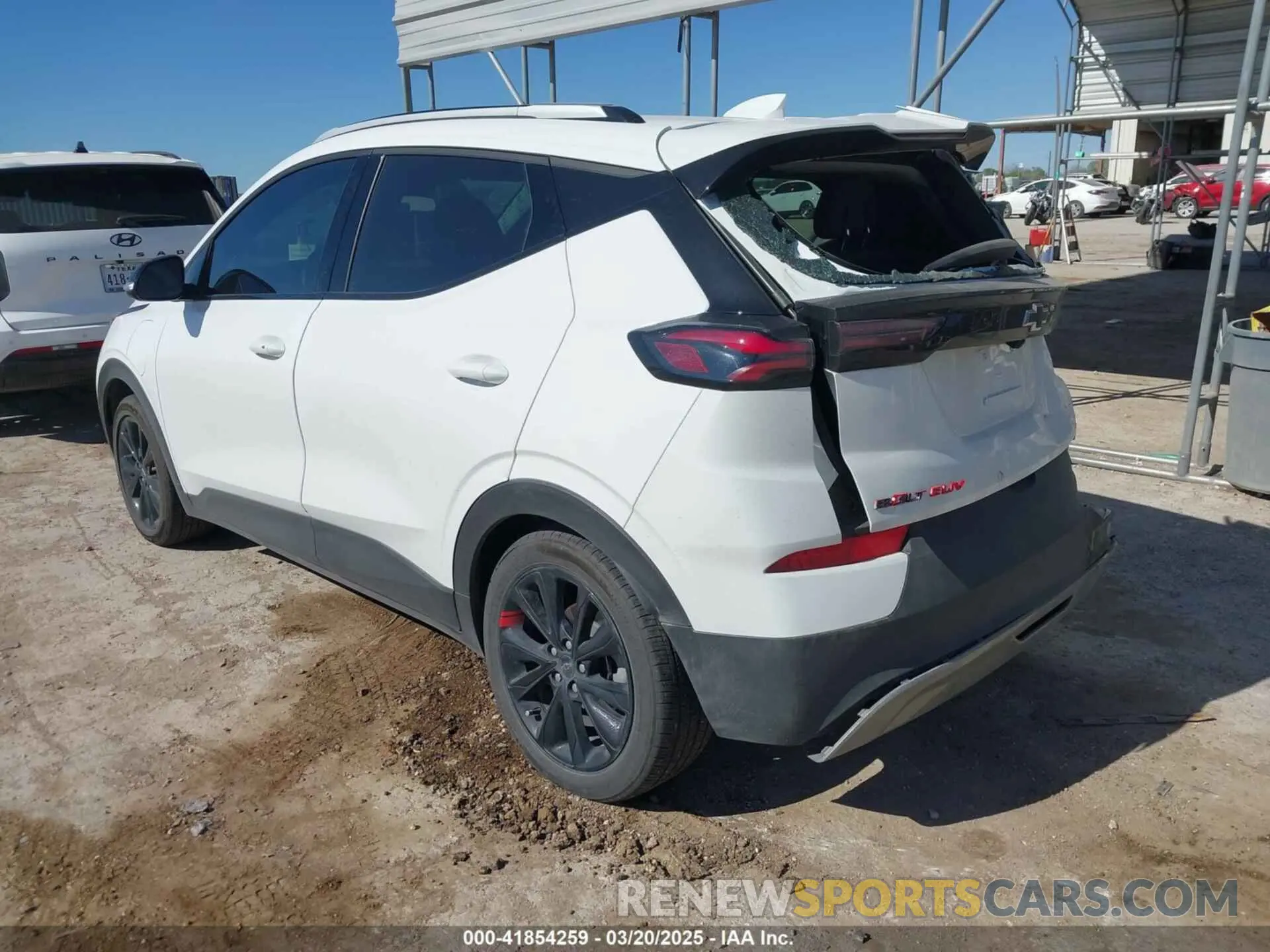3 Фотография поврежденного автомобиля 1G1FY6S09P4115503 CHEVROLET BOLT EUV 2023