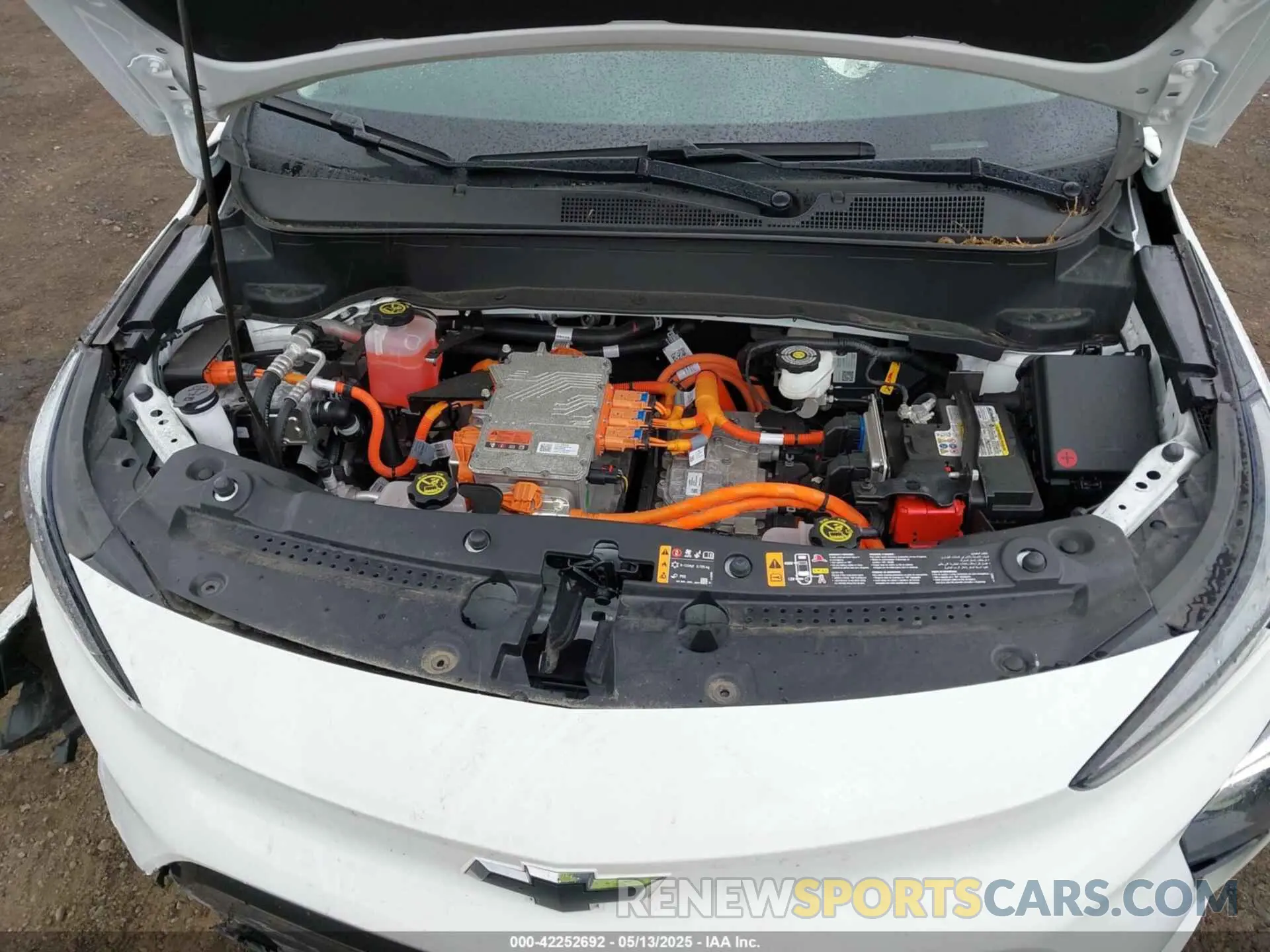 10 Photograph of a damaged car 1G1FY6S09P4127974 CHEVROLET BOLT EUV 2023