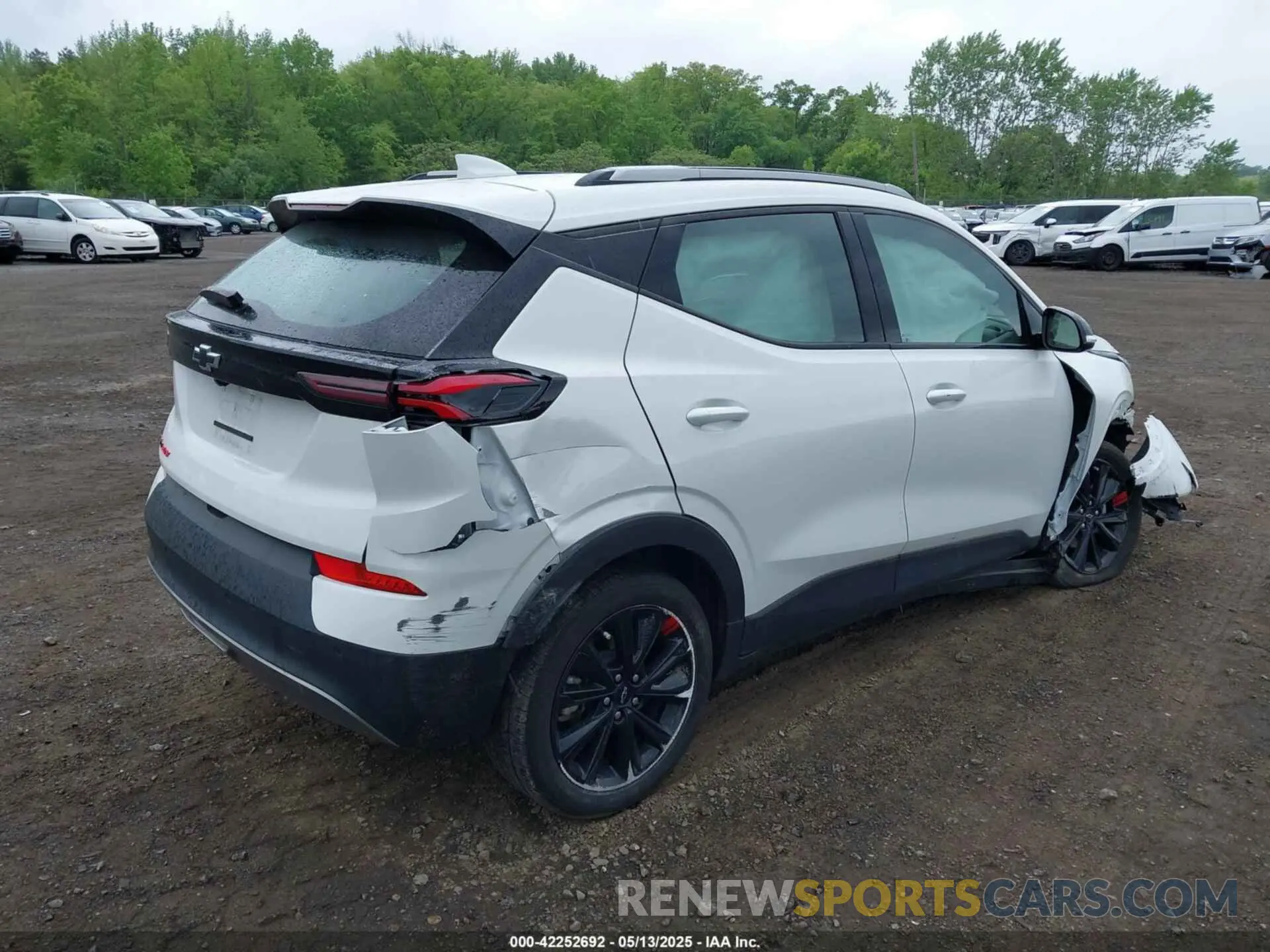 19 Photograph of a damaged car 1G1FY6S09P4127974 CHEVROLET BOLT EUV 2023
