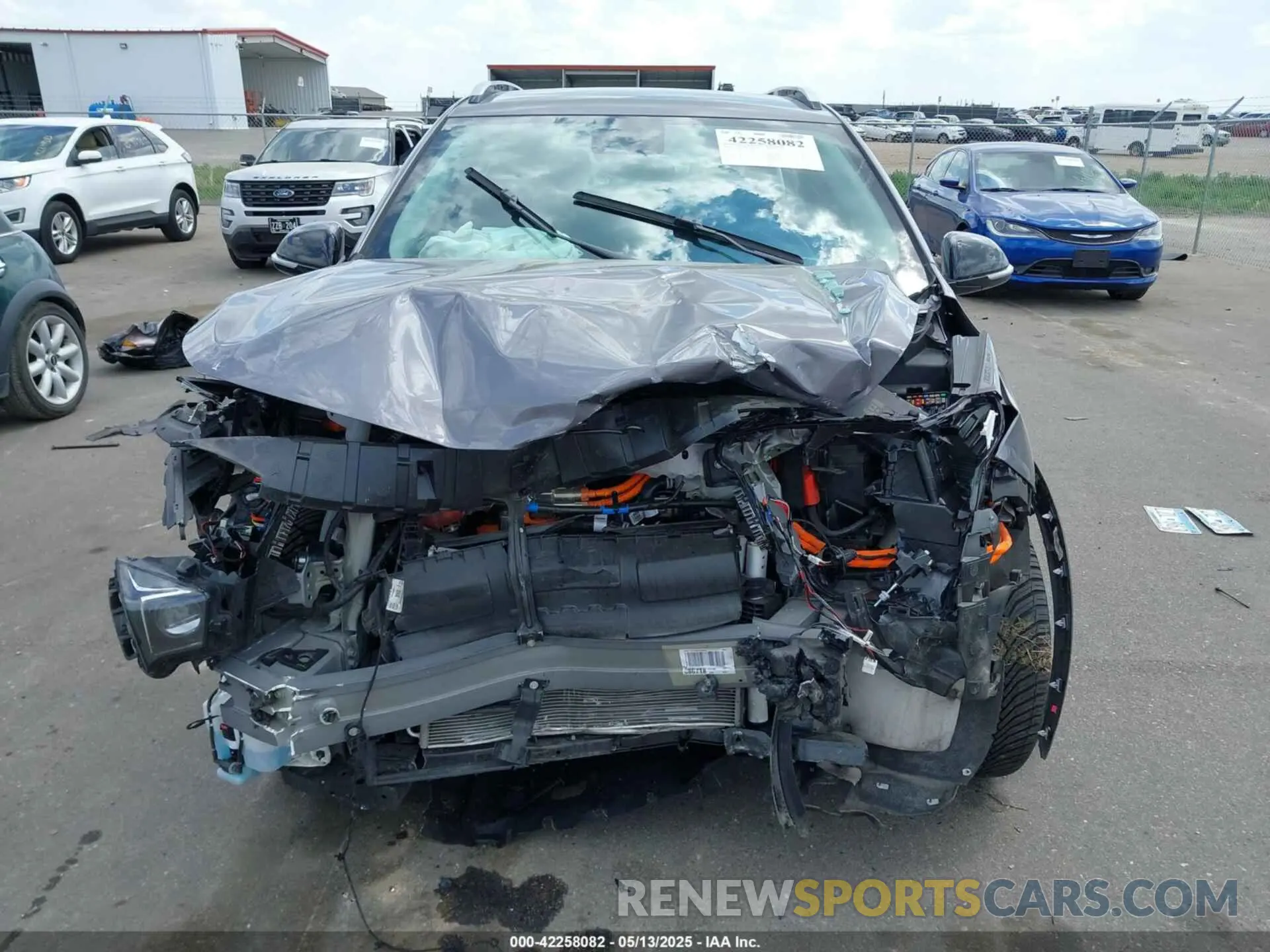 12 Photograph of a damaged car 1G1FY6S0XP4151202 CHEVROLET BOLT EUV 2023