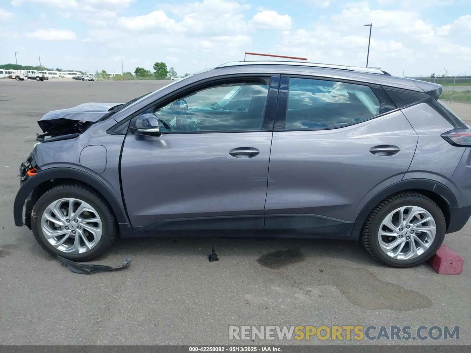 14 Photograph of a damaged car 1G1FY6S0XP4151202 CHEVROLET BOLT EUV 2023