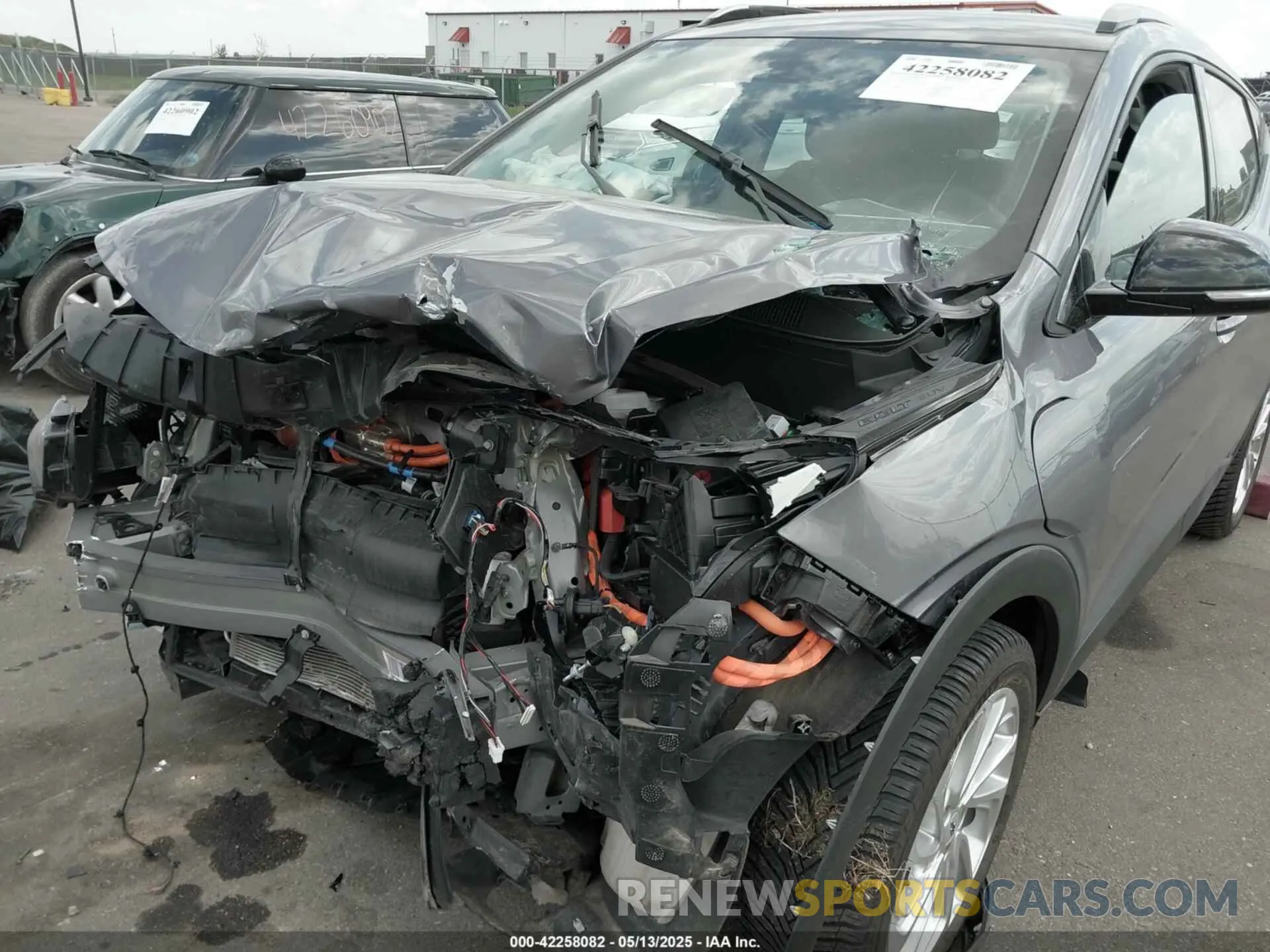 6 Photograph of a damaged car 1G1FY6S0XP4151202 CHEVROLET BOLT EUV 2023