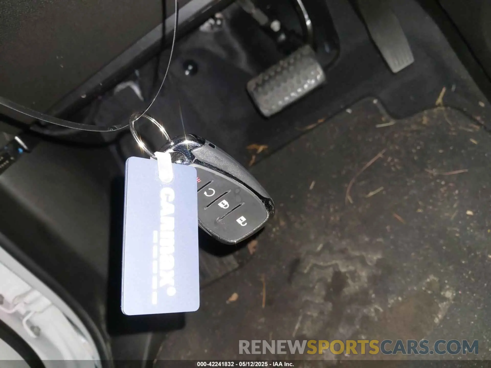 11 Фотография поврежденного автомобиля 1G1FZ6S01P4171819 CHEVROLET BOLT EUV 2023