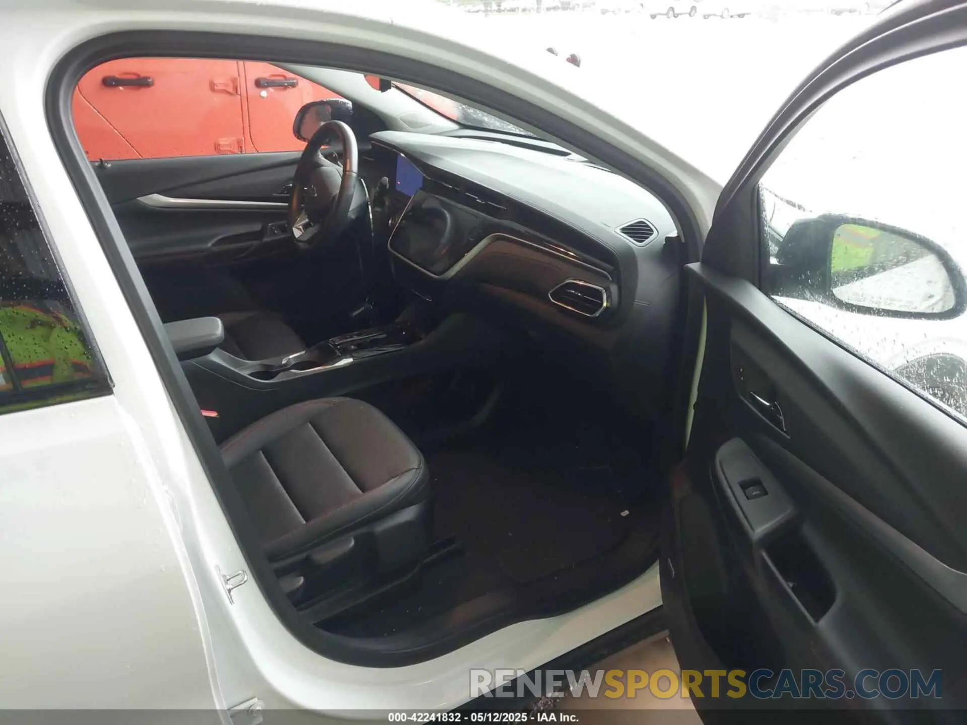 5 Фотография поврежденного автомобиля 1G1FZ6S01P4171819 CHEVROLET BOLT EUV 2023