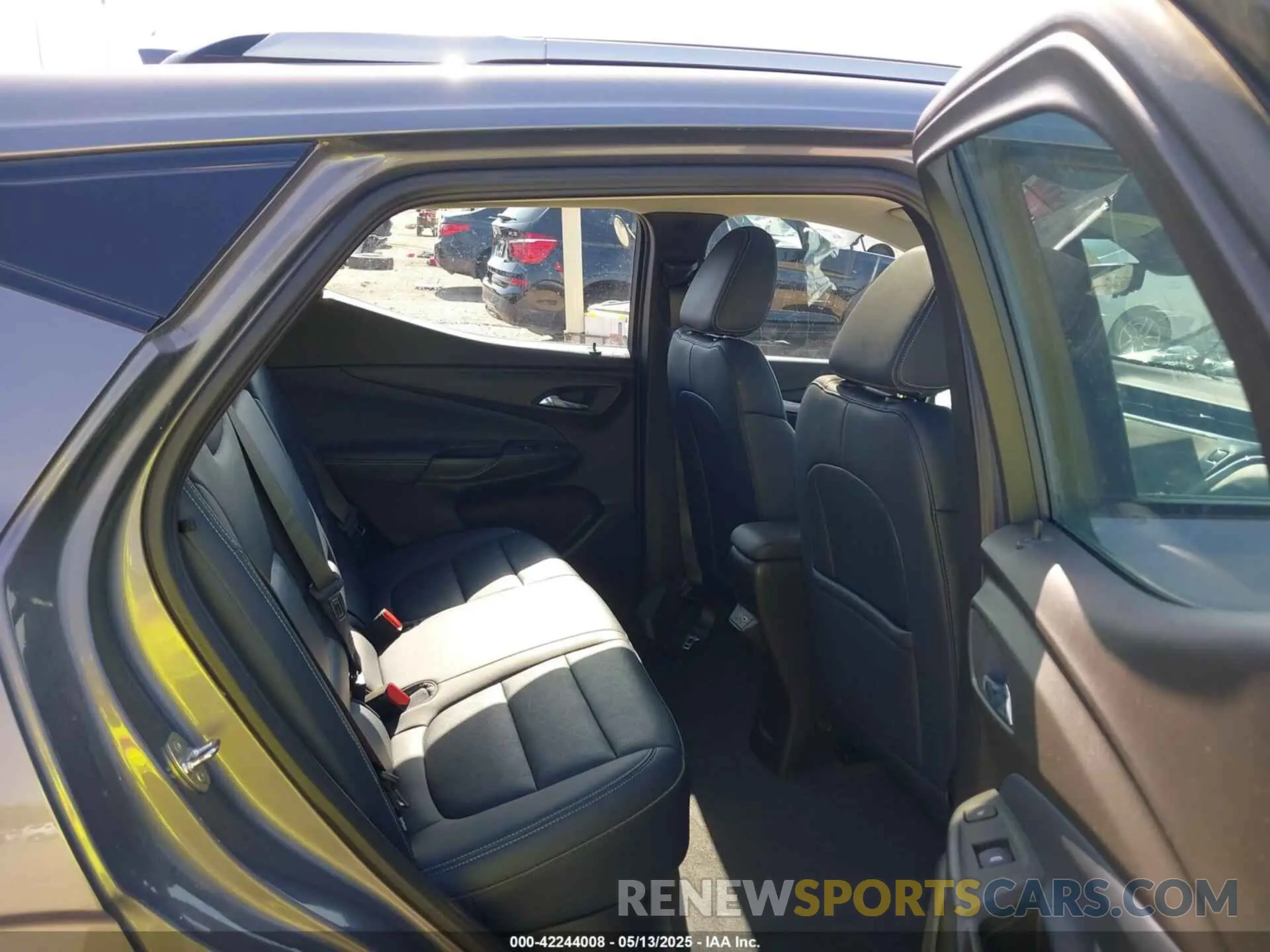 7 Photograph of a damaged car 1G1FZ6S02P4118384 CHEVROLET BOLT EUV 2023