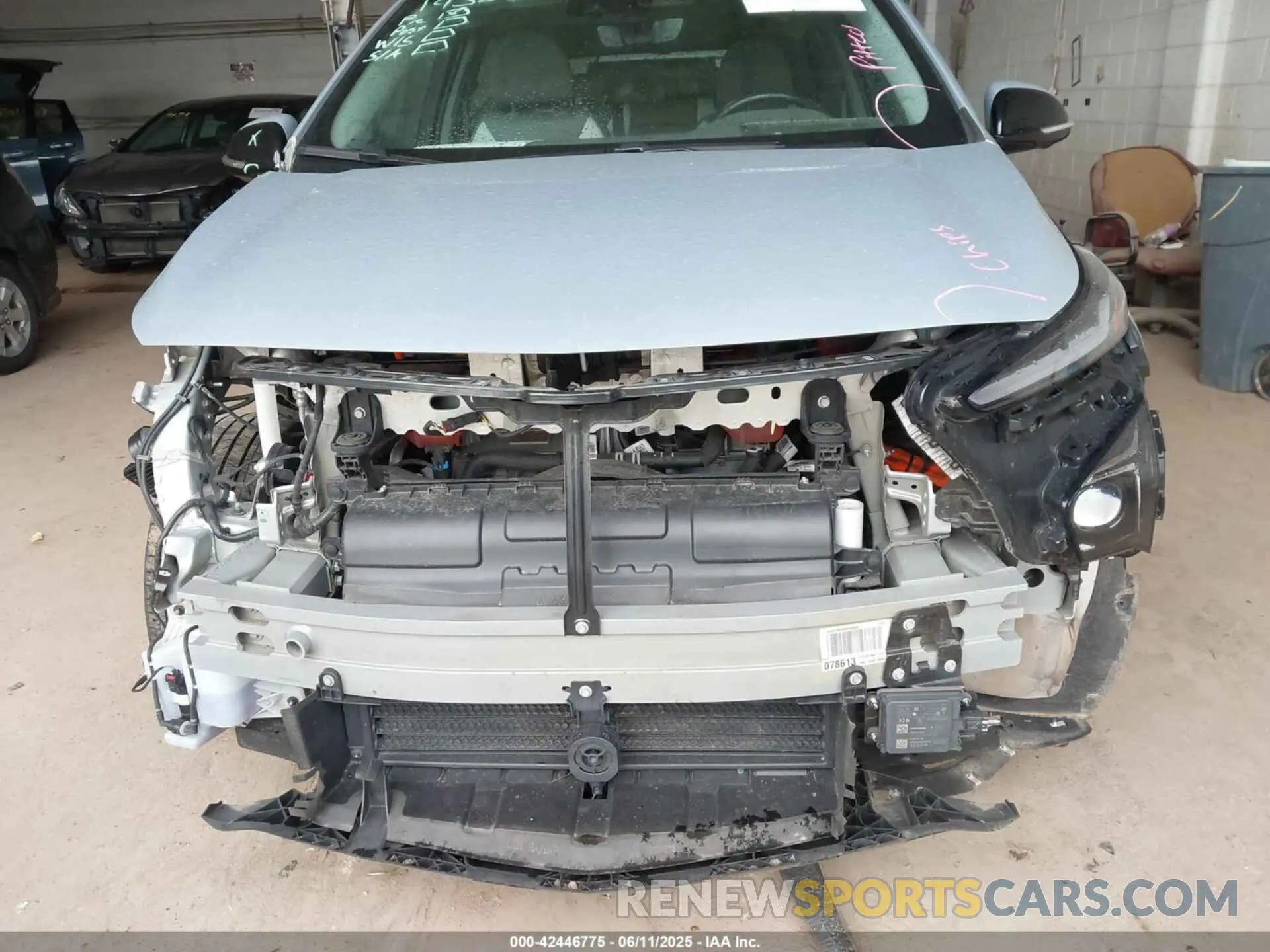 6 Photograph of a damaged car 1G1FZ6S05P4143229 CHEVROLET BOLT EUV 2023