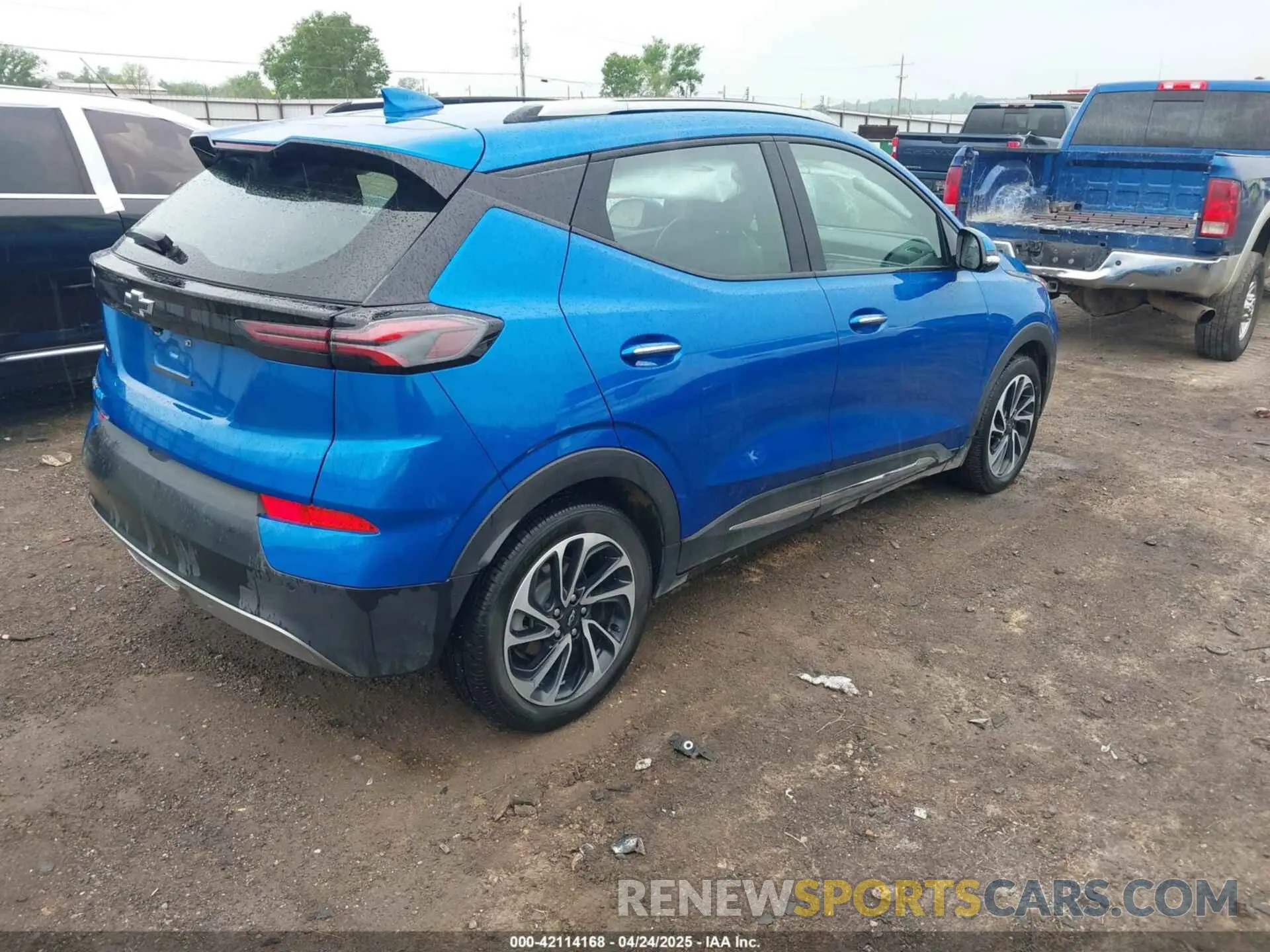 4 Photograph of a damaged car 1G1FZ6S07P4162980 CHEVROLET BOLT EUV 2023