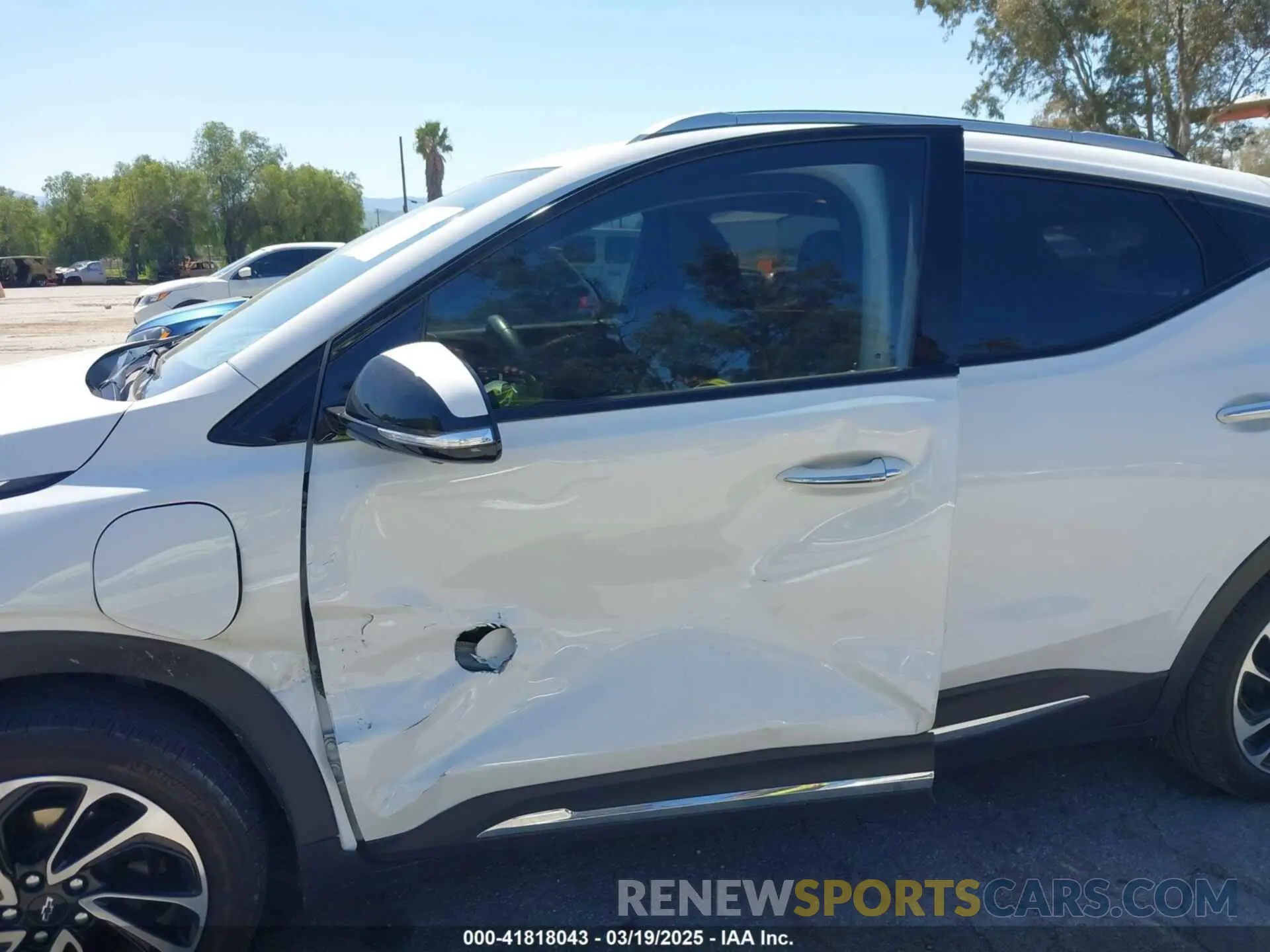 6 Photograph of a damaged car 1G1FZ6S07P4185465 CHEVROLET BOLT EUV 2023