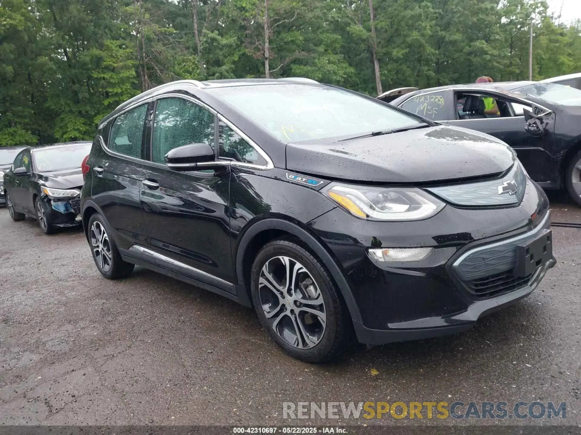 1 Photograph of a damaged car 1G1FZ6S01K4107546 CHEVROLET BOLT EV 2019