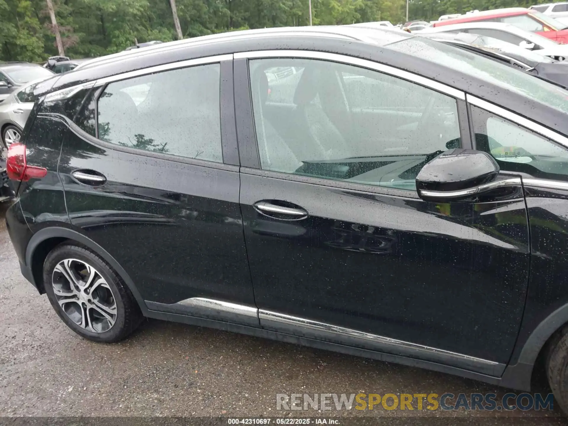 13 Photograph of a damaged car 1G1FZ6S01K4107546 CHEVROLET BOLT EV 2019