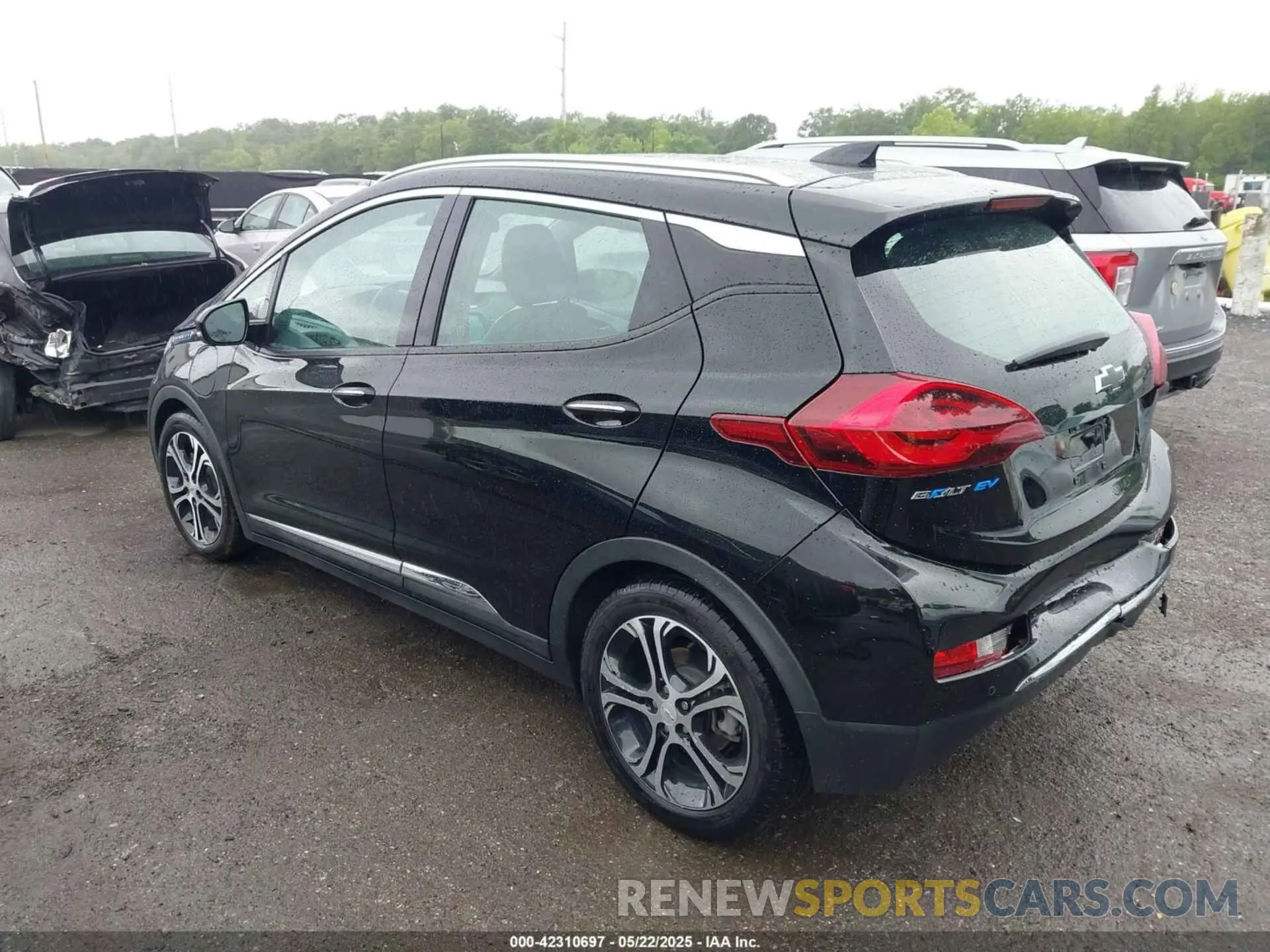 3 Photograph of a damaged car 1G1FZ6S01K4107546 CHEVROLET BOLT EV 2019