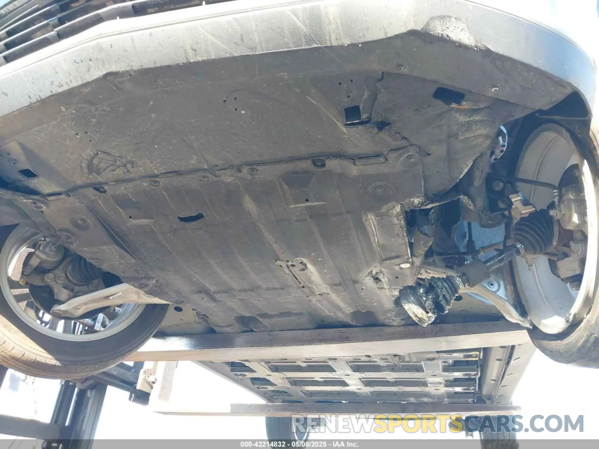 18 Photograph of a damaged car 1G1FW6S03L4116162 CHEVROLET BOLT EV 2020