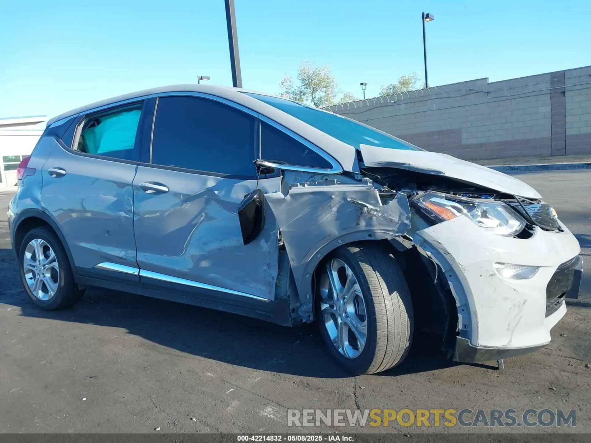 6 Photograph of a damaged car 1G1FW6S03L4116162 CHEVROLET BOLT EV 2020