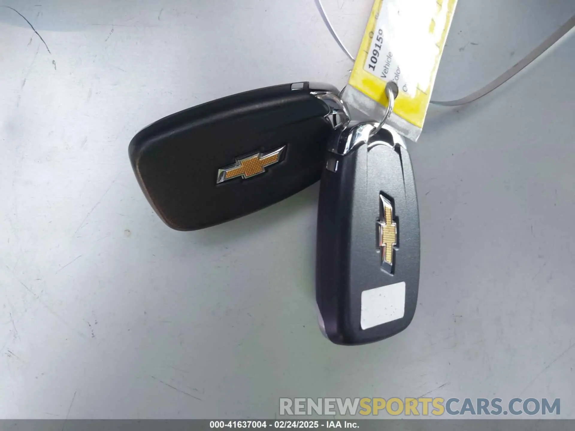 11 Фотография поврежденного автомобиля 1G1FZ6S04L4125895 CHEVROLET BOLT EV 2020