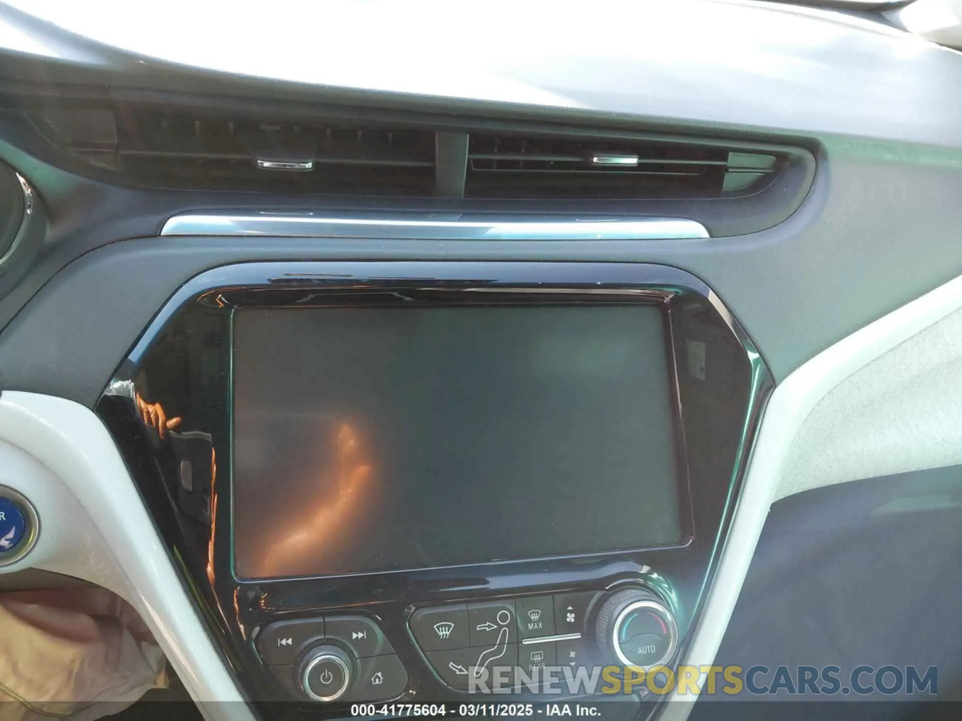 19 Photograph of a damaged car 1G1FZ6S0XL4149831 CHEVROLET BOLT EV 2020