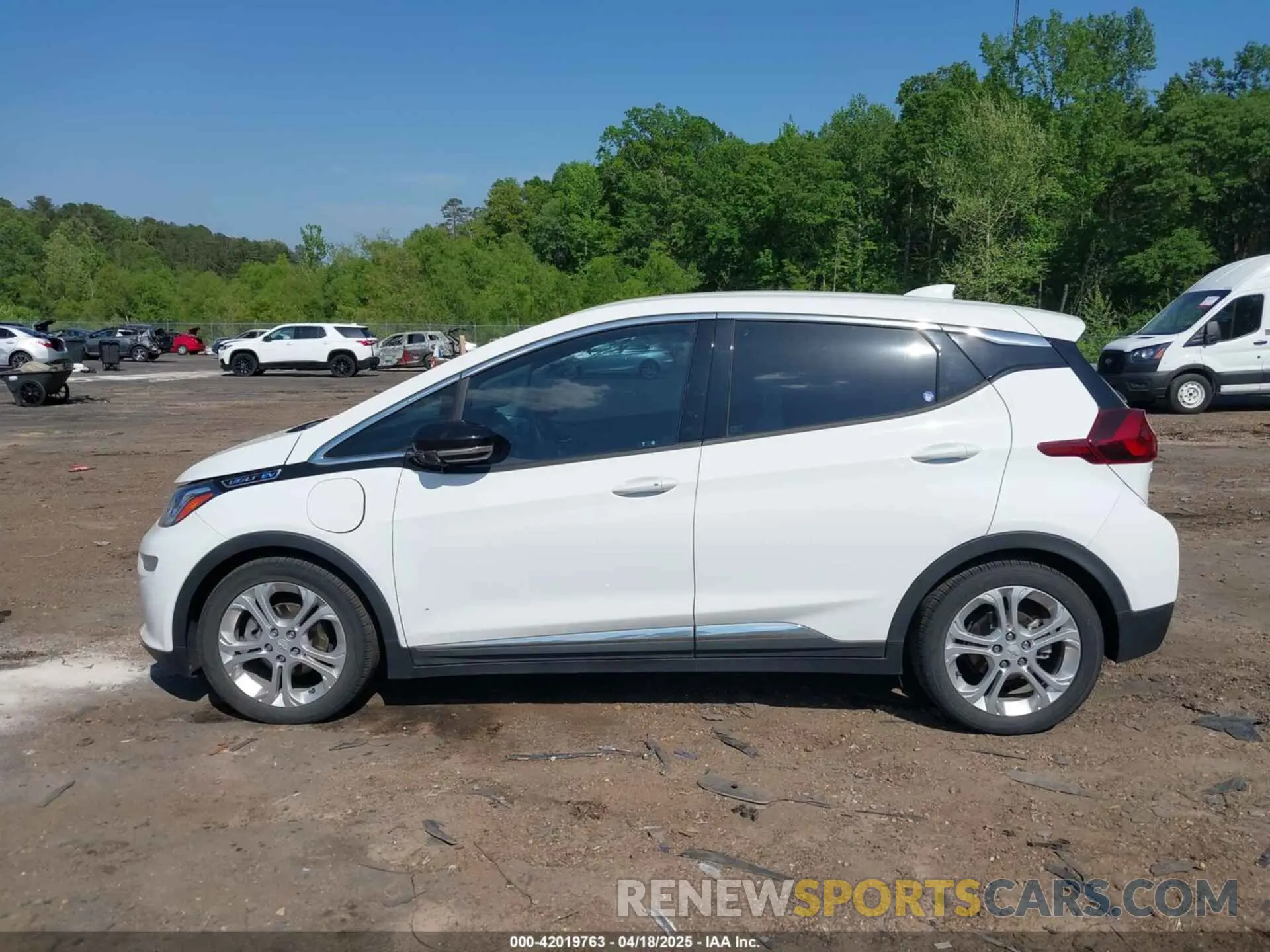 14 Photograph of a damaged car 1G1FY6S08M4113494 CHEVROLET BOLT EV 2021