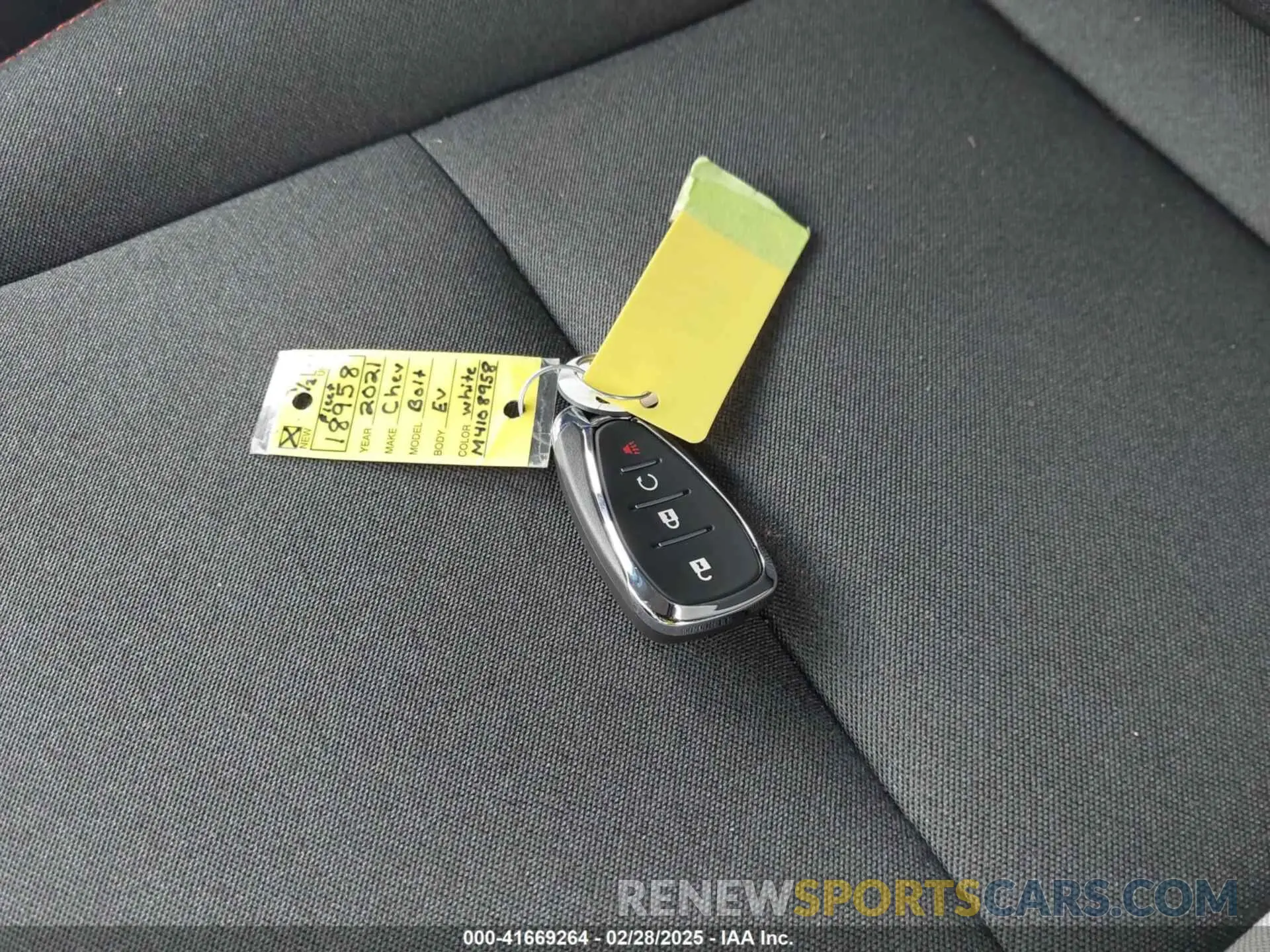 11 Фотография поврежденного автомобиля 1G1FY6S0XM4108958 CHEVROLET BOLT EV 2021