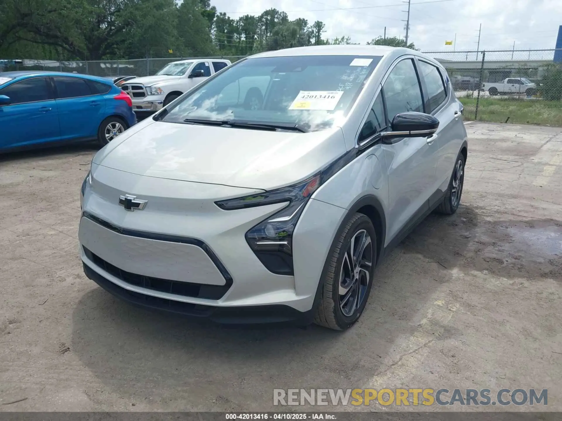 2 Photograph of a damaged car 1G1FX6S03P4184738 CHEVROLET BOLT EV 2023