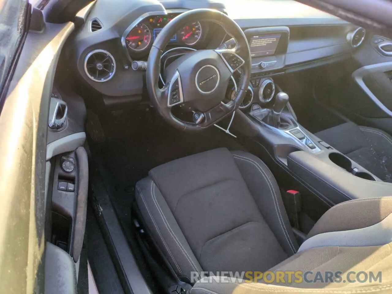 8 Photograph of a damaged car 1G1FA1RX3K0127107 CHEVROLET CAMARO 2019