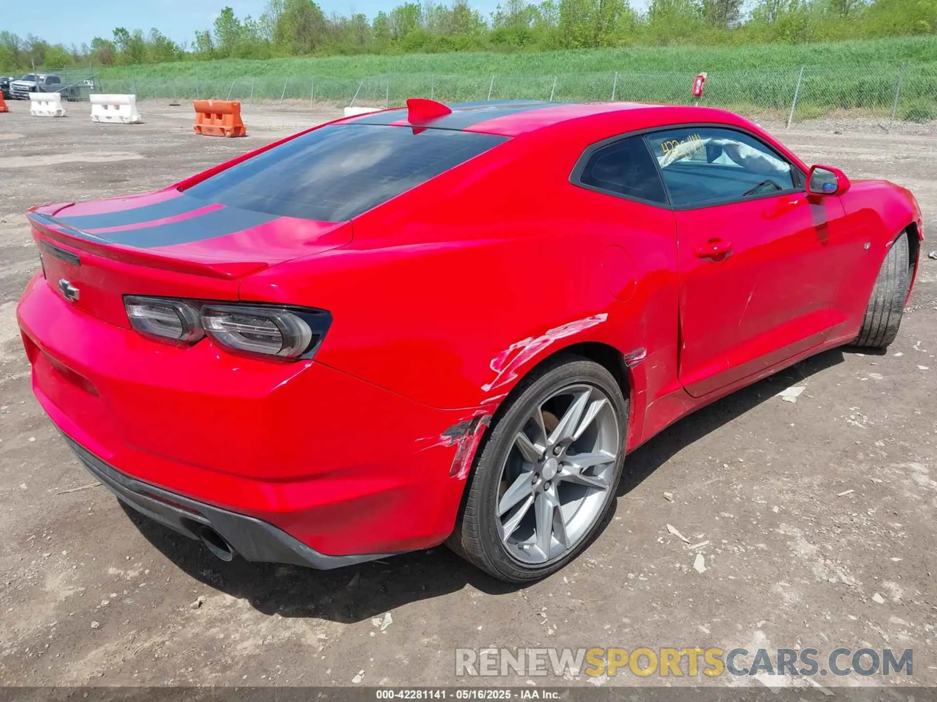 4 Фотография поврежденного автомобиля 1G1FA1RX4K0136205 CHEVROLET CAMARO 2019