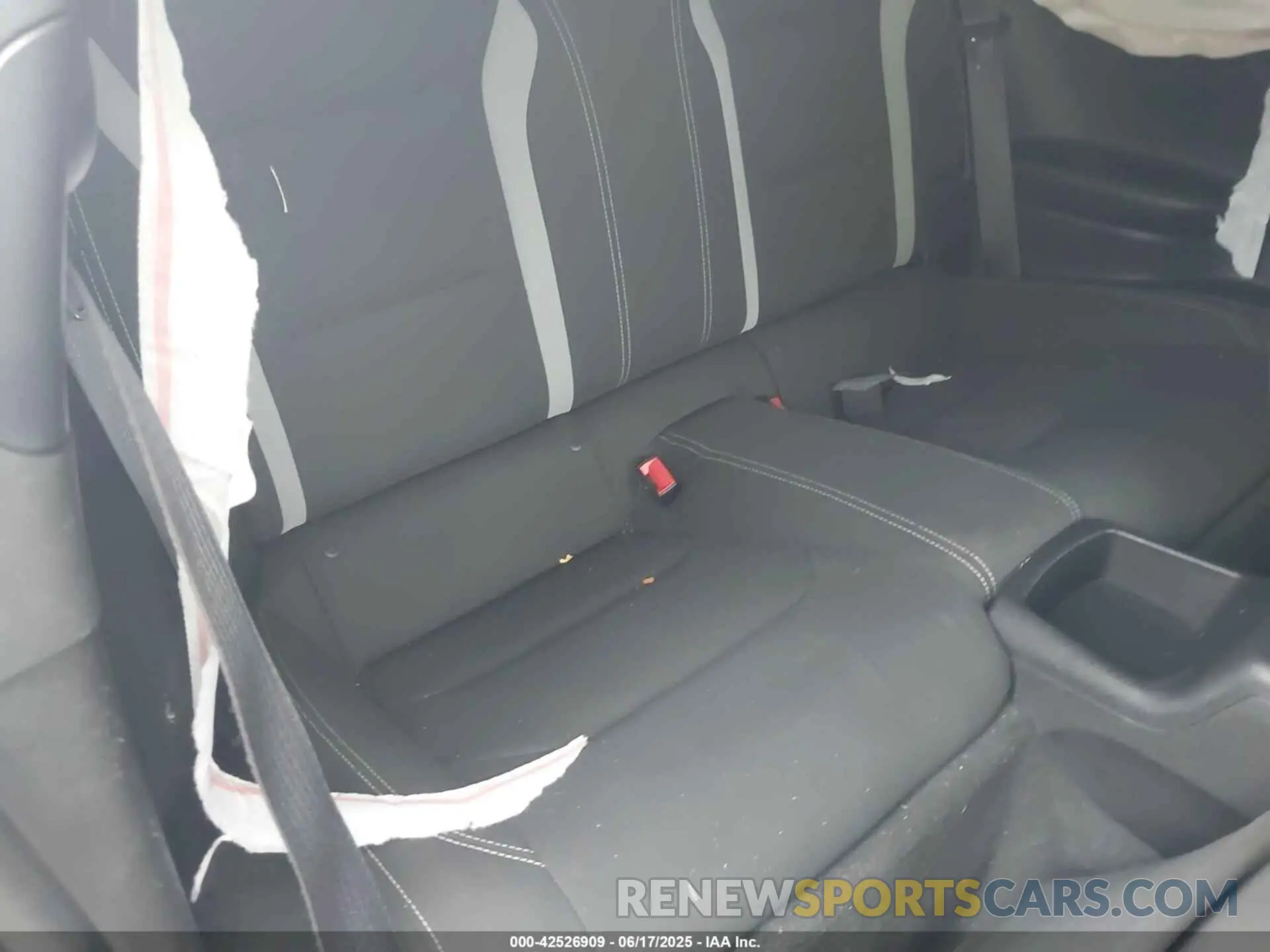 8 Photograph of a damaged car 1G1FA1RX5K0149044 CHEVROLET CAMARO 2019