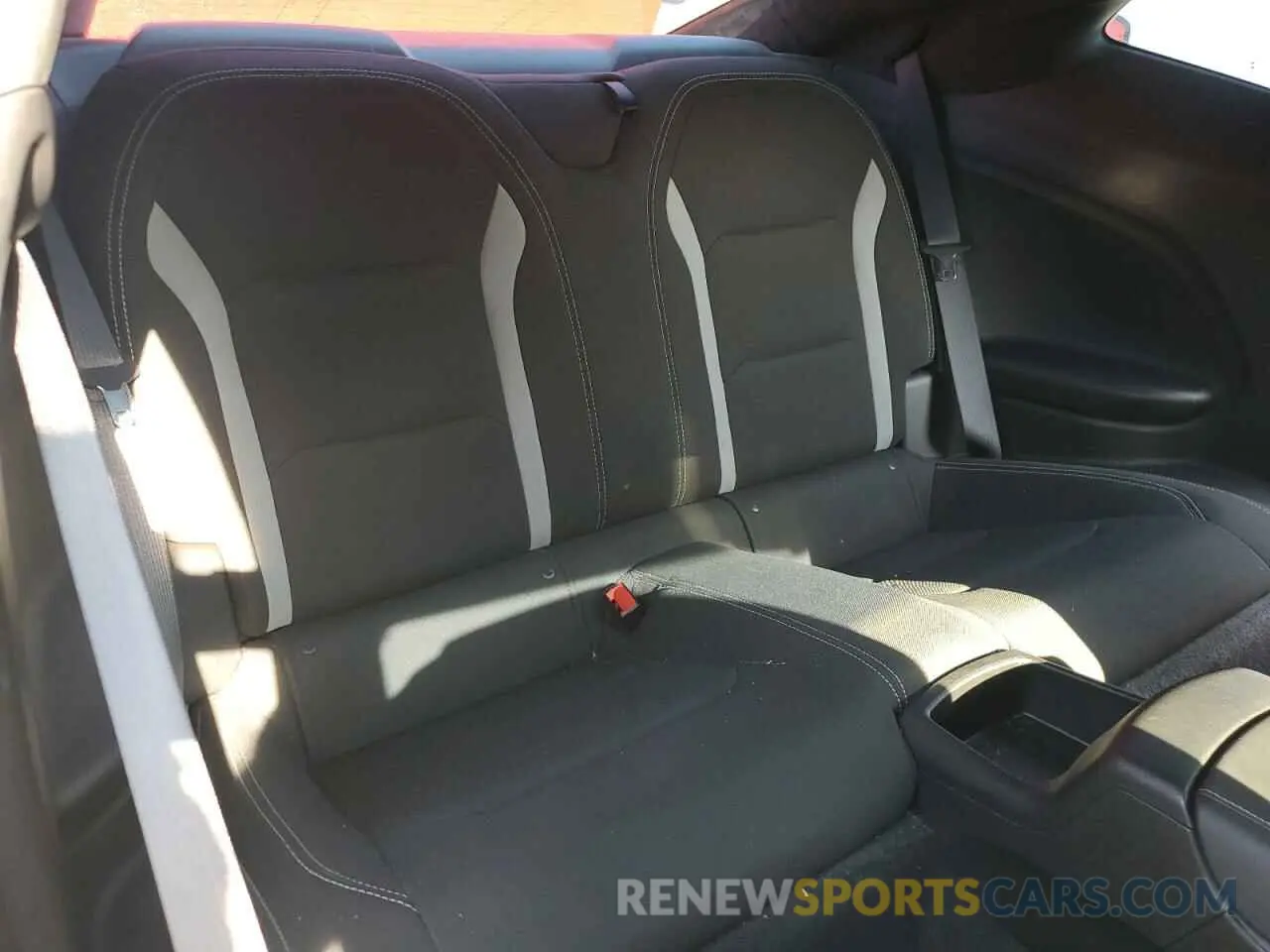 10 Photograph of a damaged car 1G1FB1RS2K0123471 CHEVROLET CAMARO 2019