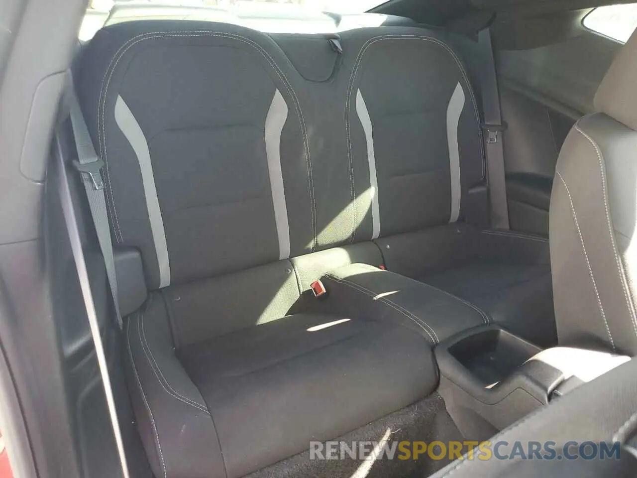 10 Photograph of a damaged car 1G1FB1RS8K0125824 CHEVROLET CAMARO 2019
