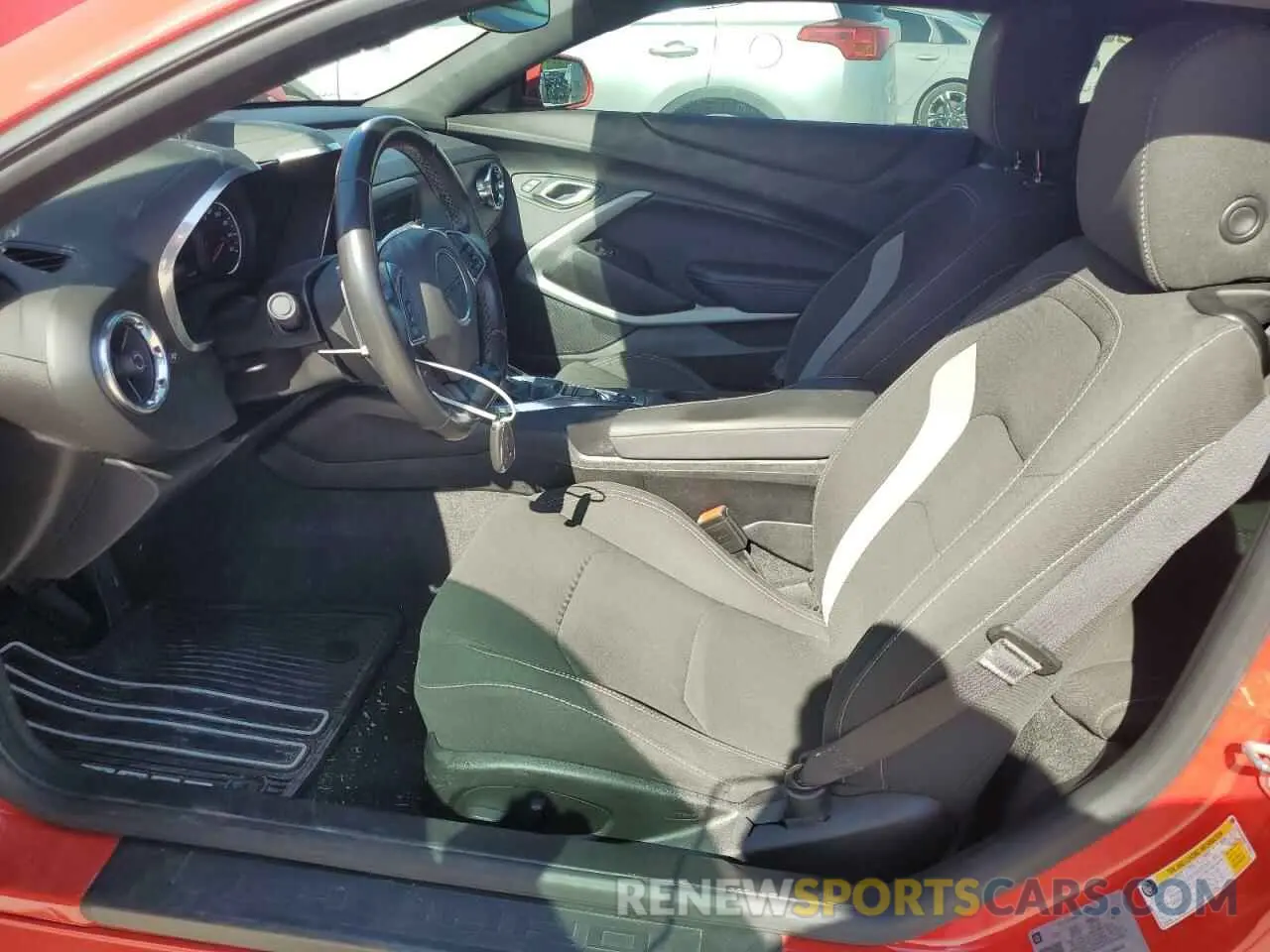 7 Photograph of a damaged car 1G1FB1RS8K0125824 CHEVROLET CAMARO 2019
