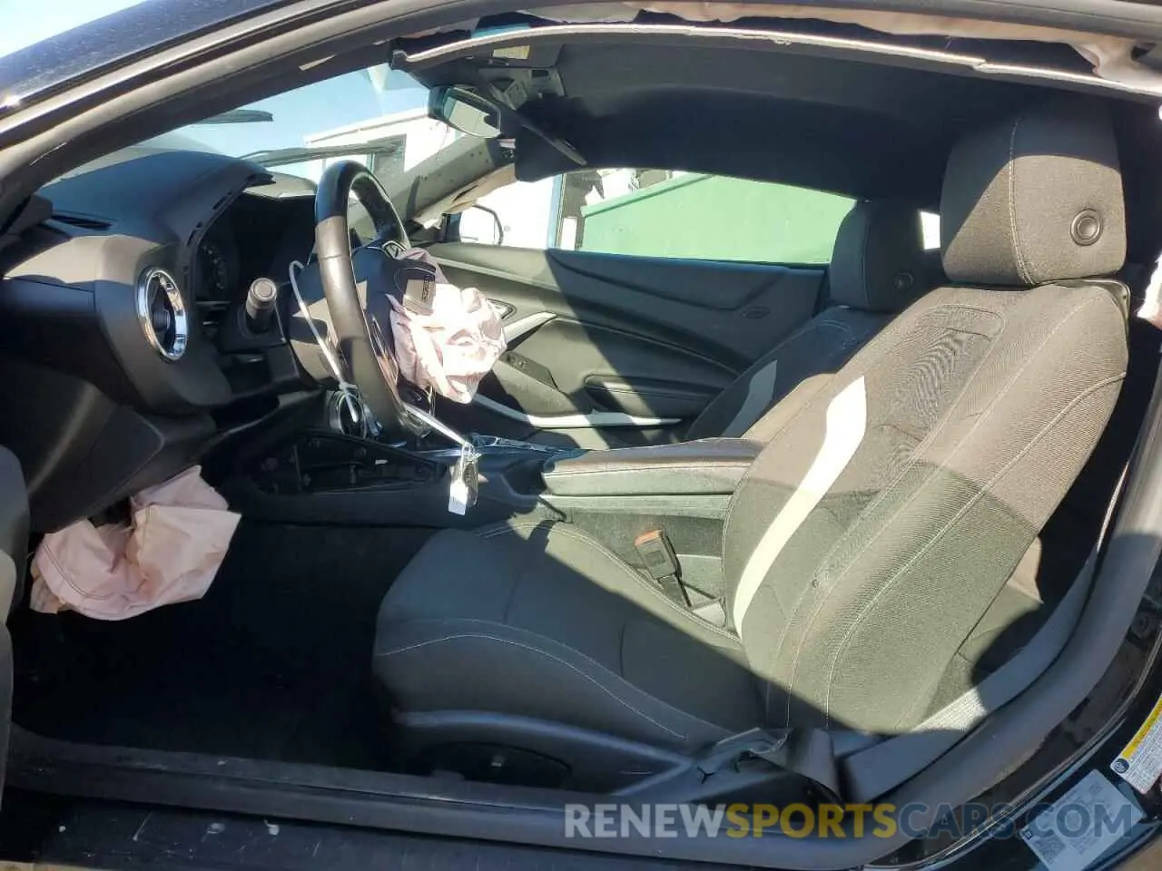 7 Фотография поврежденного автомобиля 1G1FB1RS9K0150960 CHEVROLET CAMARO 2019
