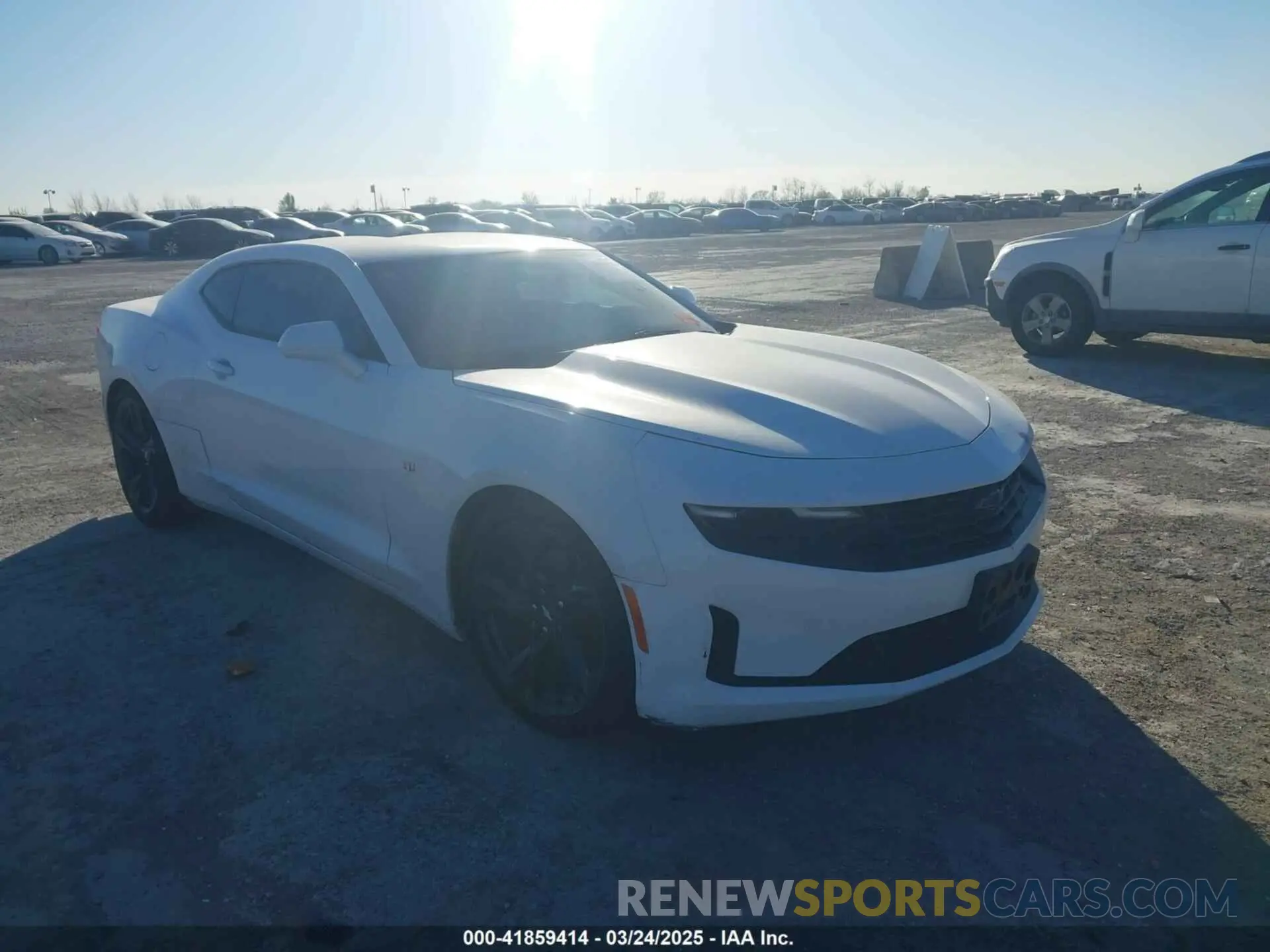 1 Фотография поврежденного автомобиля 1G1FB1RX0K0147019 CHEVROLET CAMARO 2019