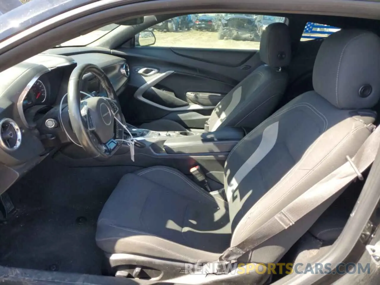 7 Photograph of a damaged car 1G1FB1RX3K0137858 CHEVROLET CAMARO 2019