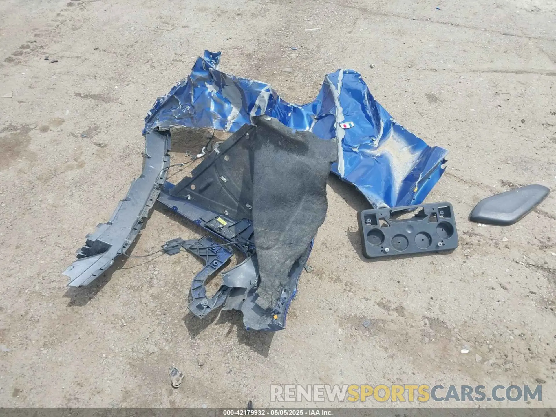 12 Photograph of a damaged car 1G1FB1RX7K0151147 CHEVROLET CAMARO 2019