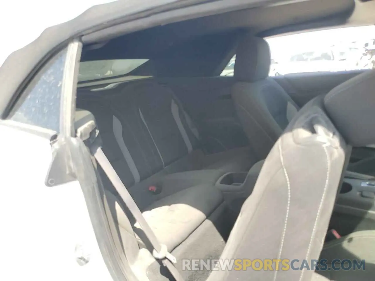 10 Фотография поврежденного автомобиля 1G1FB3DS0K0124332 CHEVROLET CAMARO 2019