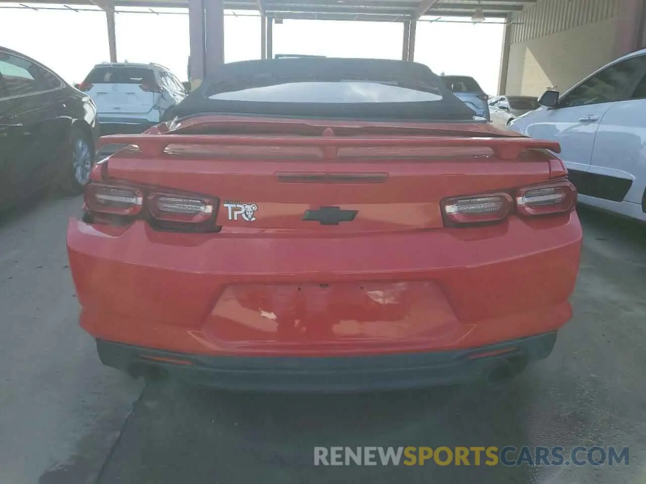 6 Фотография поврежденного автомобиля 1G1FB3DX0K0125363 CHEVROLET CAMARO 2019