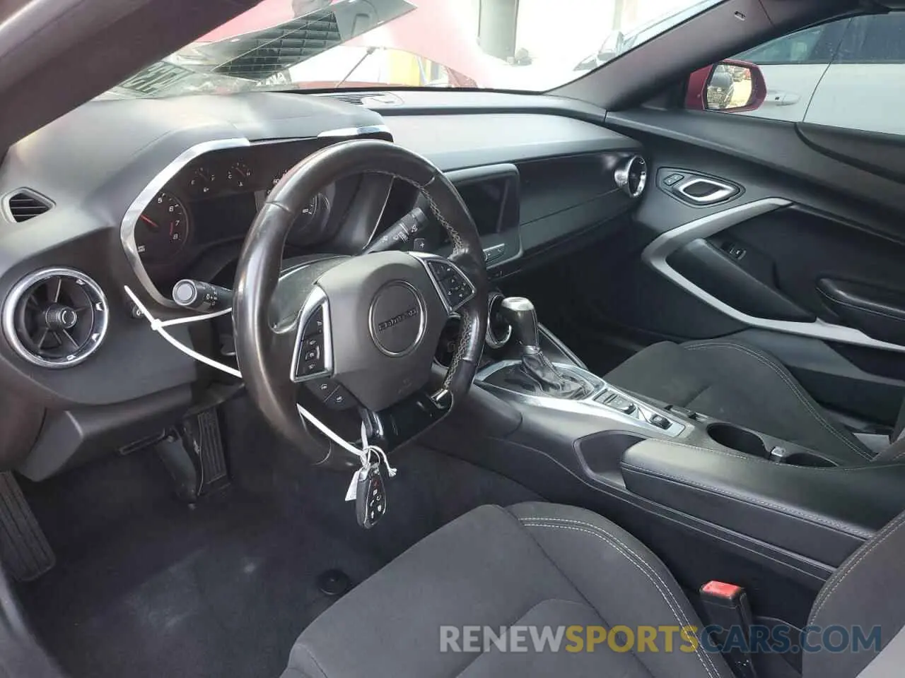 8 Фотография поврежденного автомобиля 1G1FB3DX0K0125363 CHEVROLET CAMARO 2019