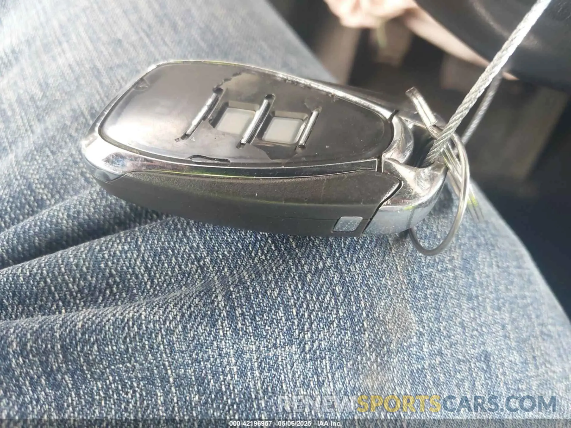 11 Photograph of a damaged car 1G1FC1RS5K0151813 CHEVROLET CAMARO 2019