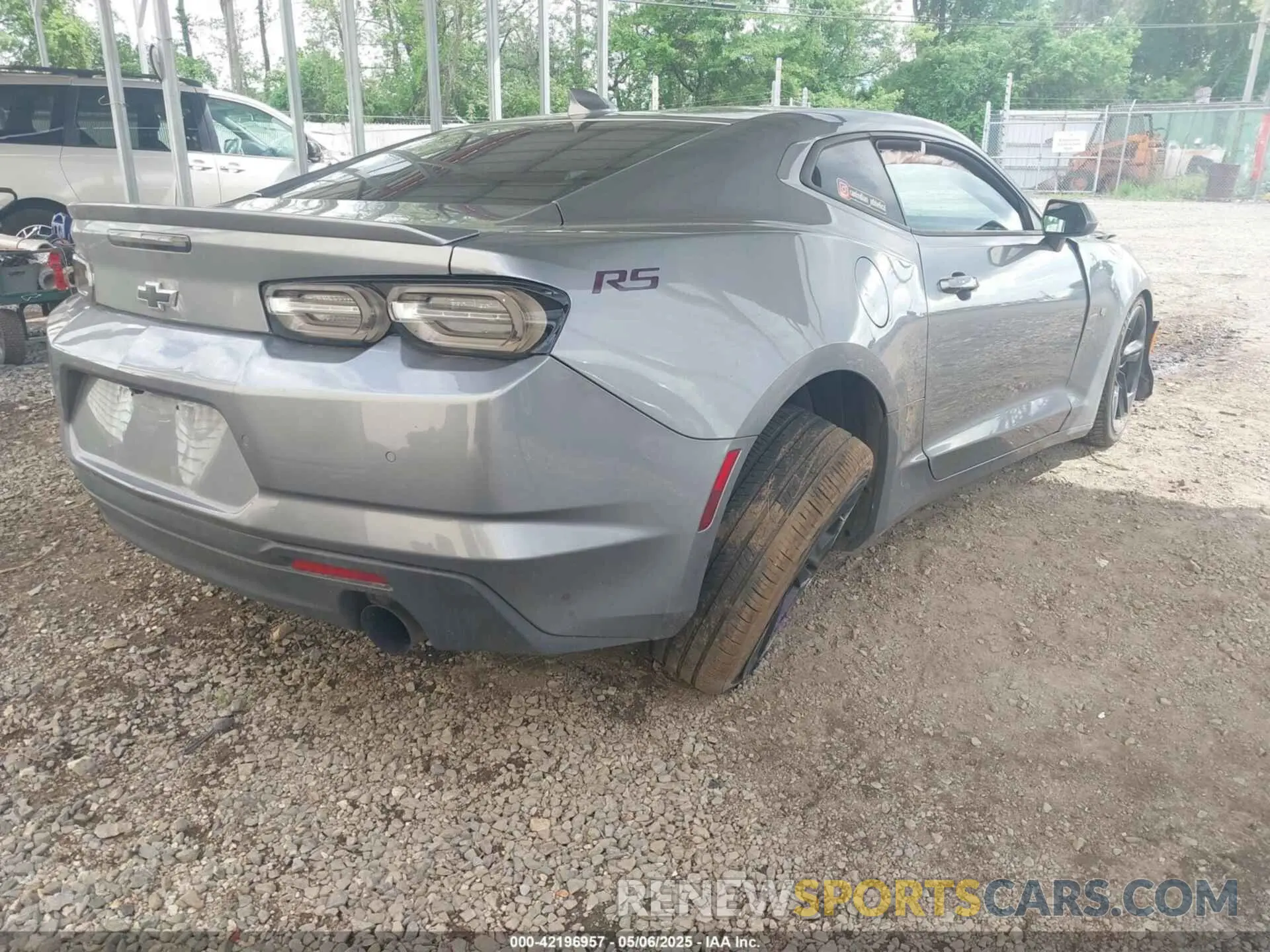 4 Photograph of a damaged car 1G1FC1RS5K0151813 CHEVROLET CAMARO 2019