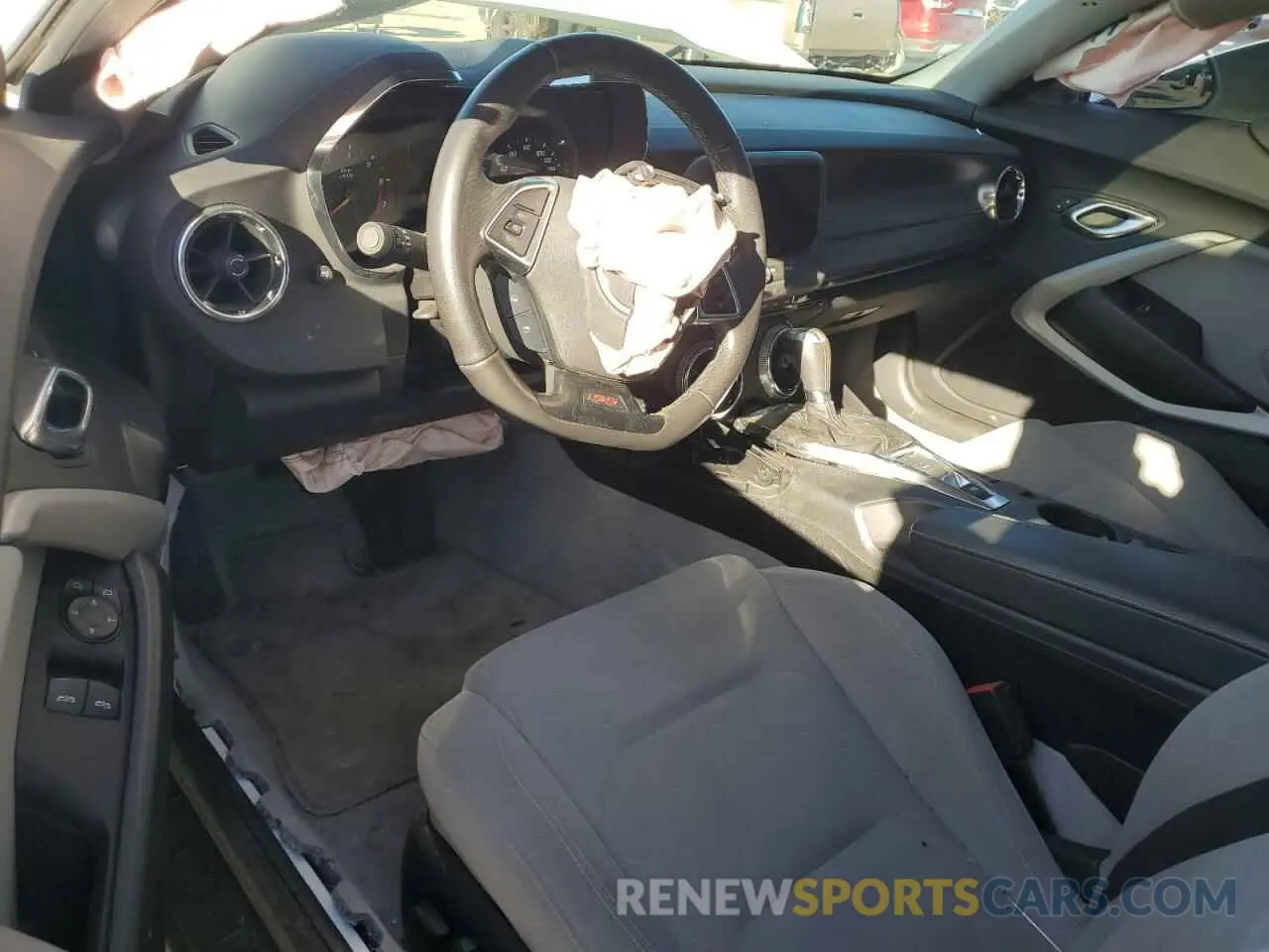8 Photograph of a damaged car 1G1FF1R70K0153911 CHEVROLET CAMARO 2019