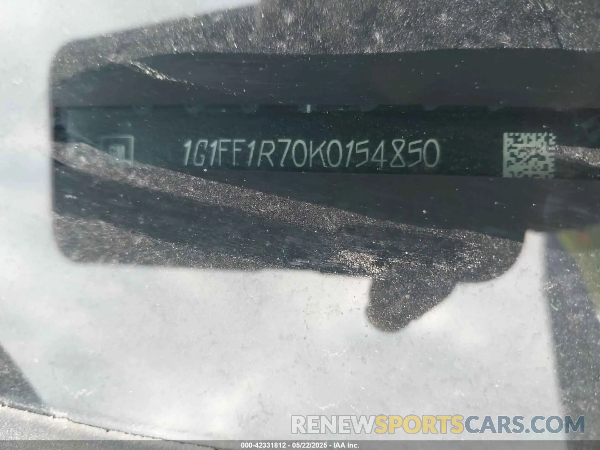 9 Photograph of a damaged car 1G1FF1R70K0154850 CHEVROLET CAMARO 2019