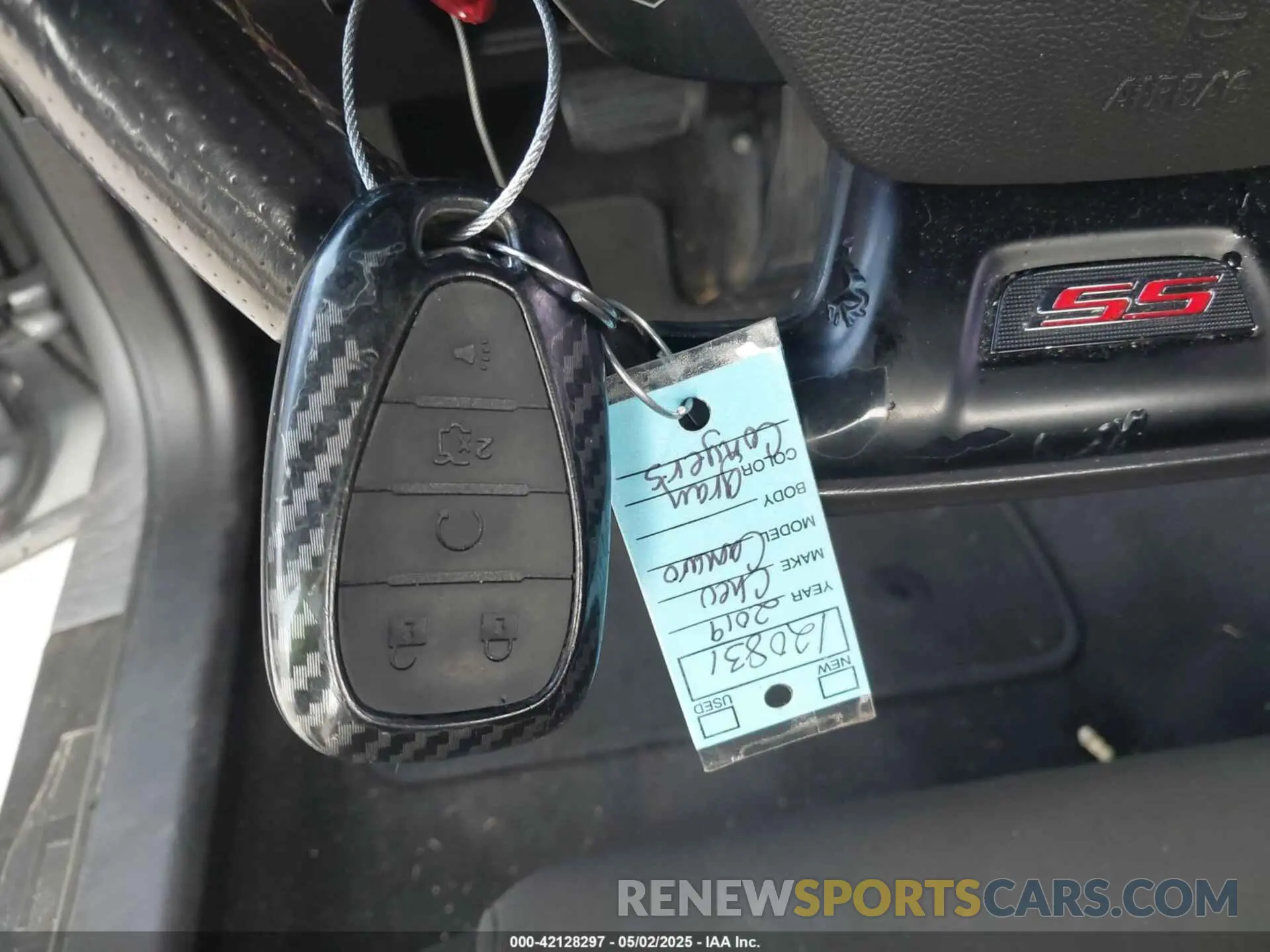 11 Photograph of a damaged car 1G1FF1R77K0150018 CHEVROLET CAMARO 2019