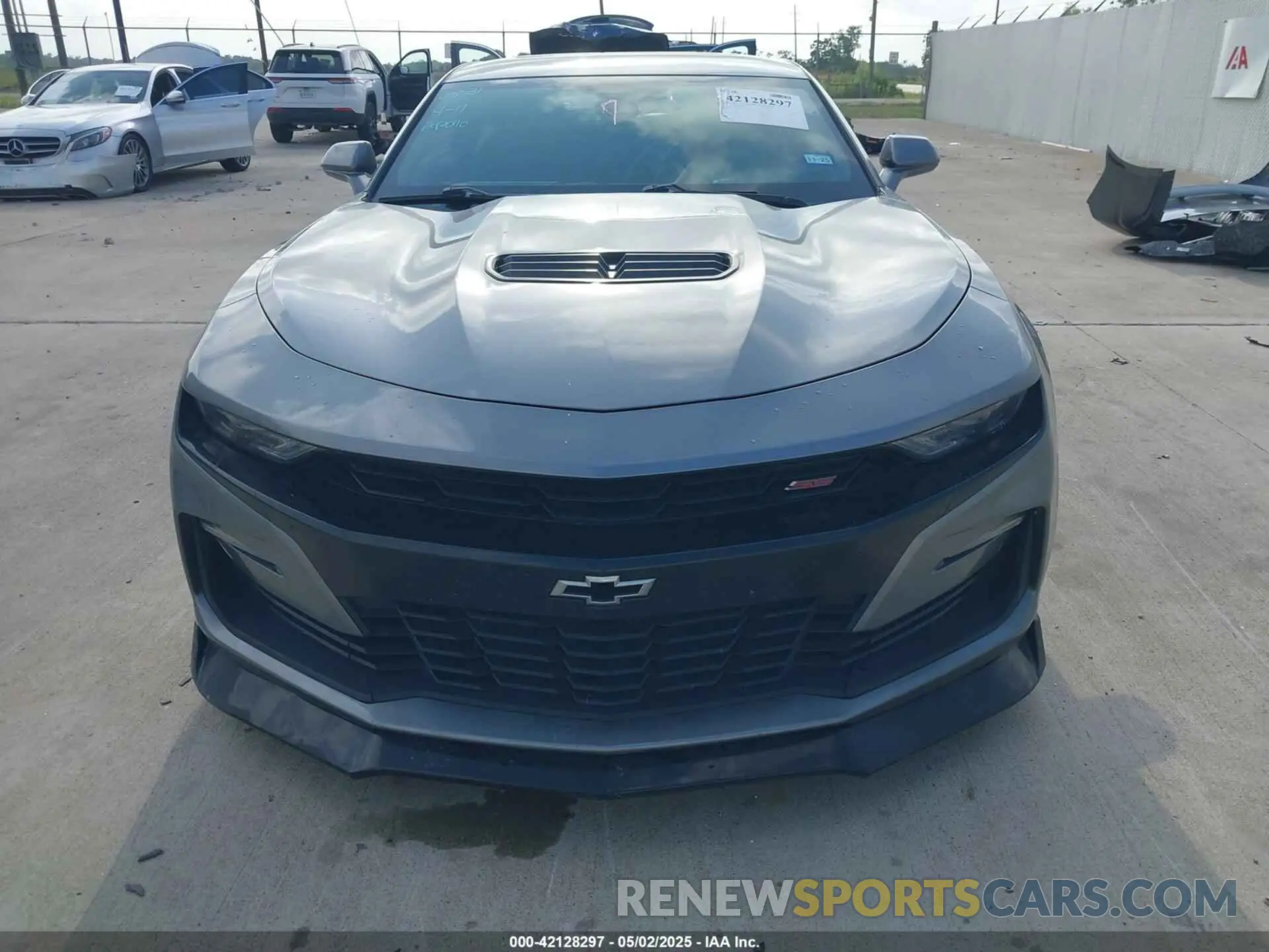 13 Photograph of a damaged car 1G1FF1R77K0150018 CHEVROLET CAMARO 2019