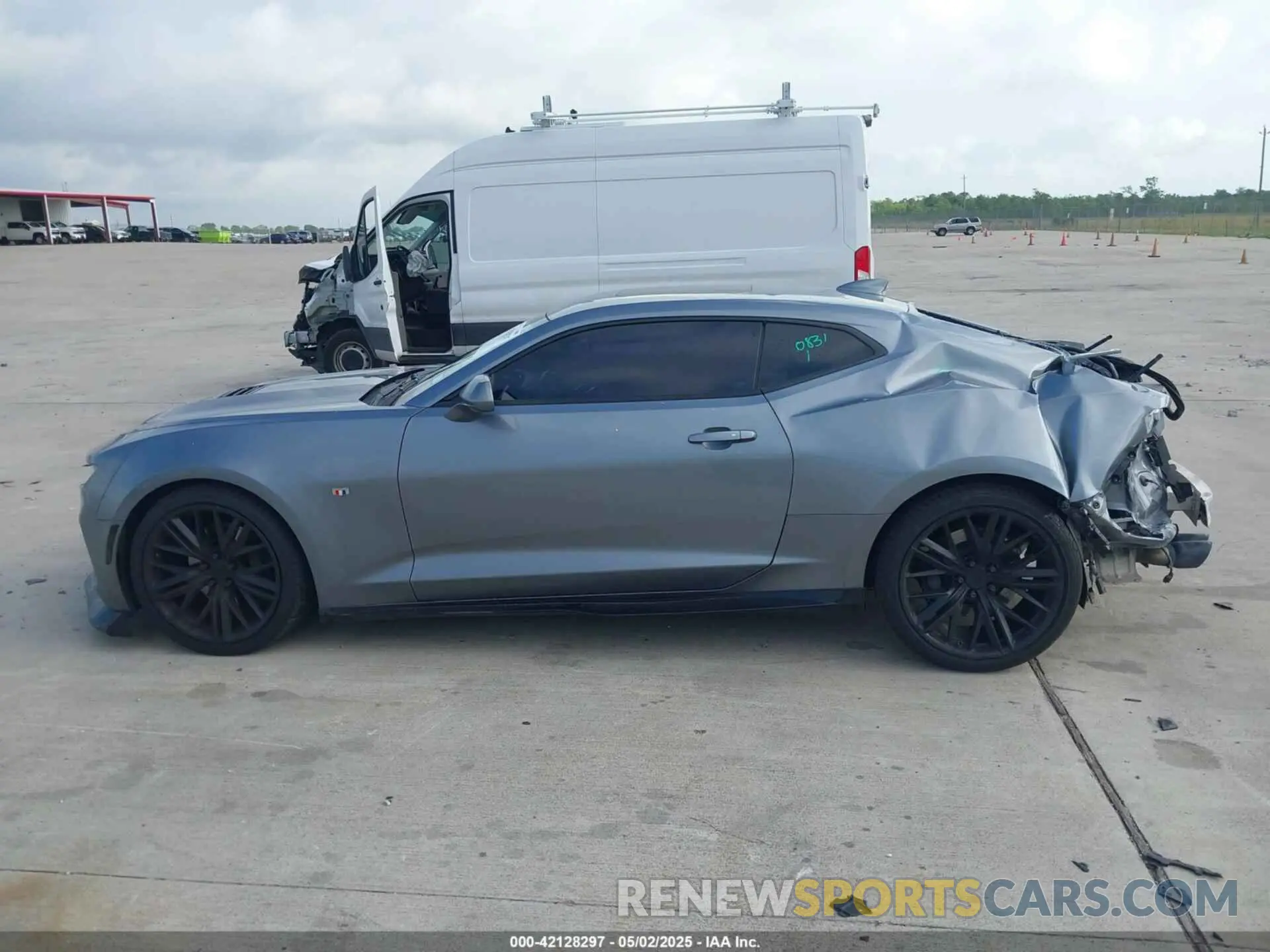 15 Photograph of a damaged car 1G1FF1R77K0150018 CHEVROLET CAMARO 2019