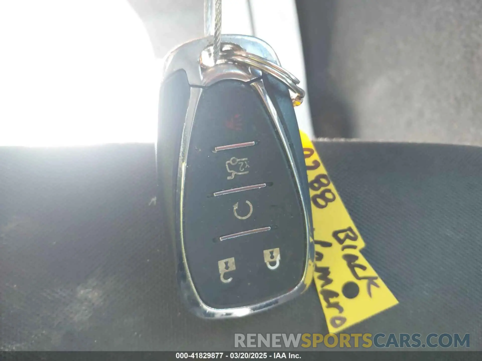 11 Photograph of a damaged car 1G1FF1R78K0154918 CHEVROLET CAMARO 2019