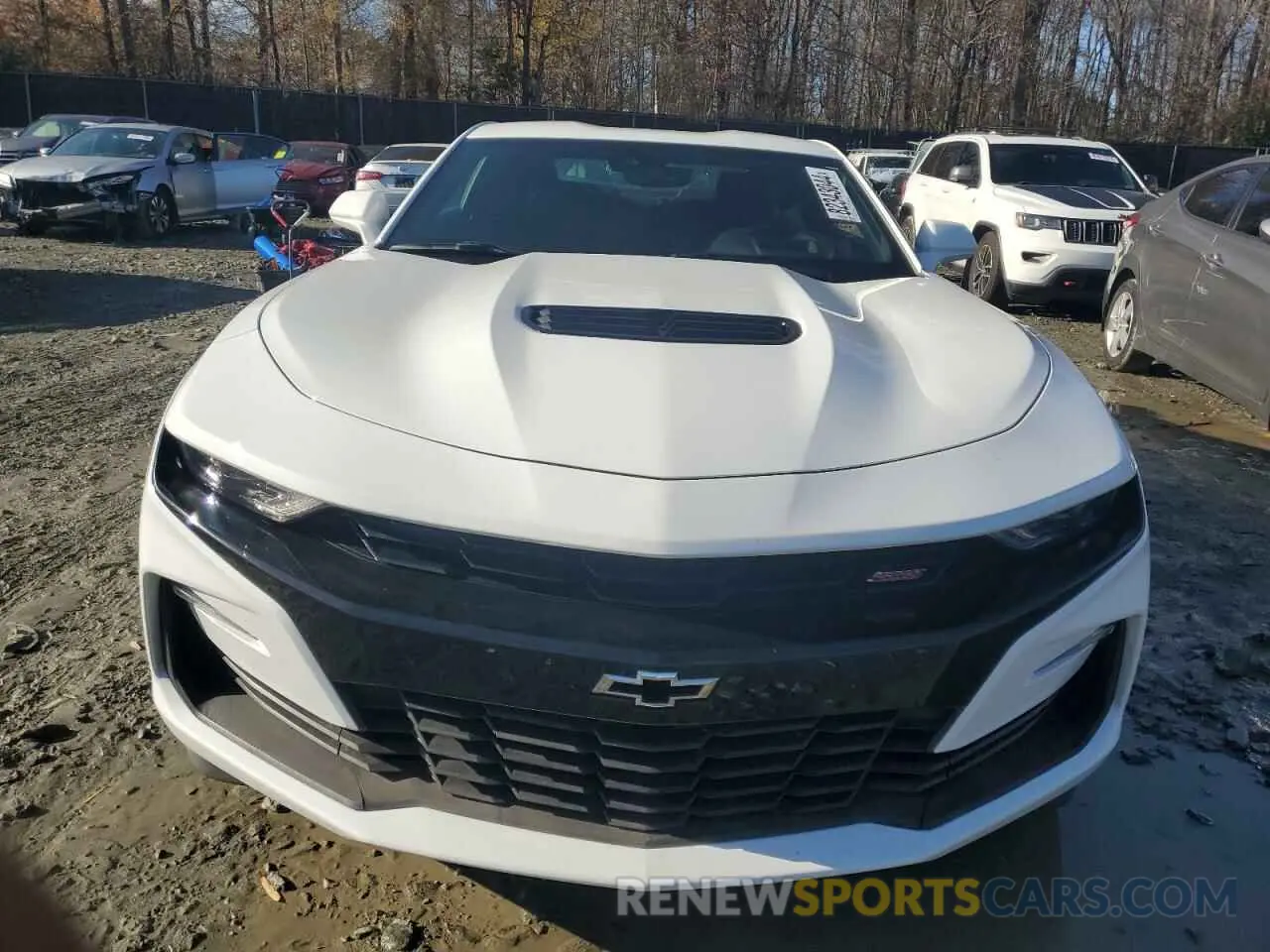5 Photograph of a damaged car 1G1FG1R7XK0153217 CHEVROLET CAMARO 2019