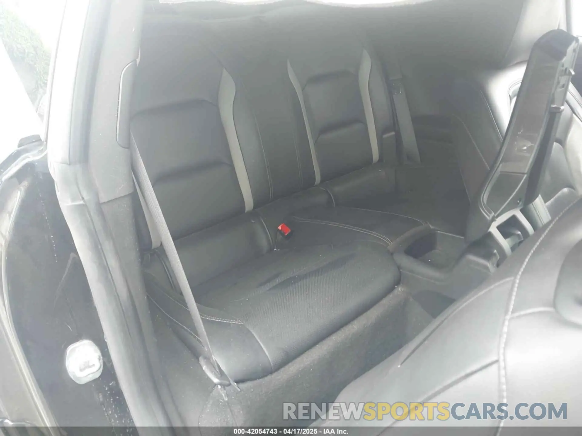 8 Photograph of a damaged car 1G1FH1R7XK0105035 CHEVROLET CAMARO 2019