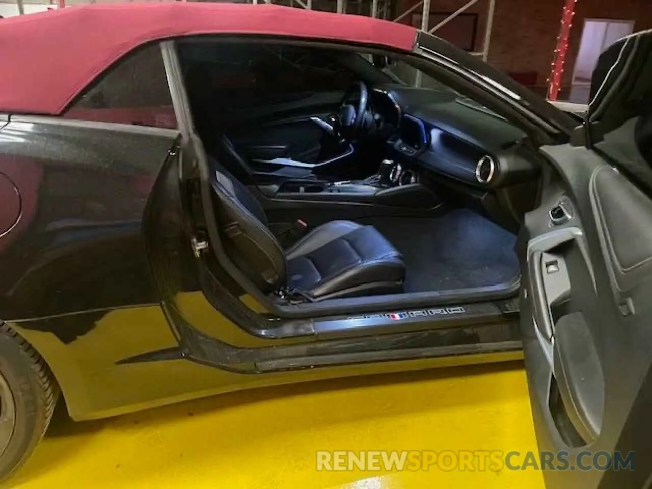 5 Photograph of a damaged car 1G1FH3D72K0137481 CHEVROLET CAMARO 2019