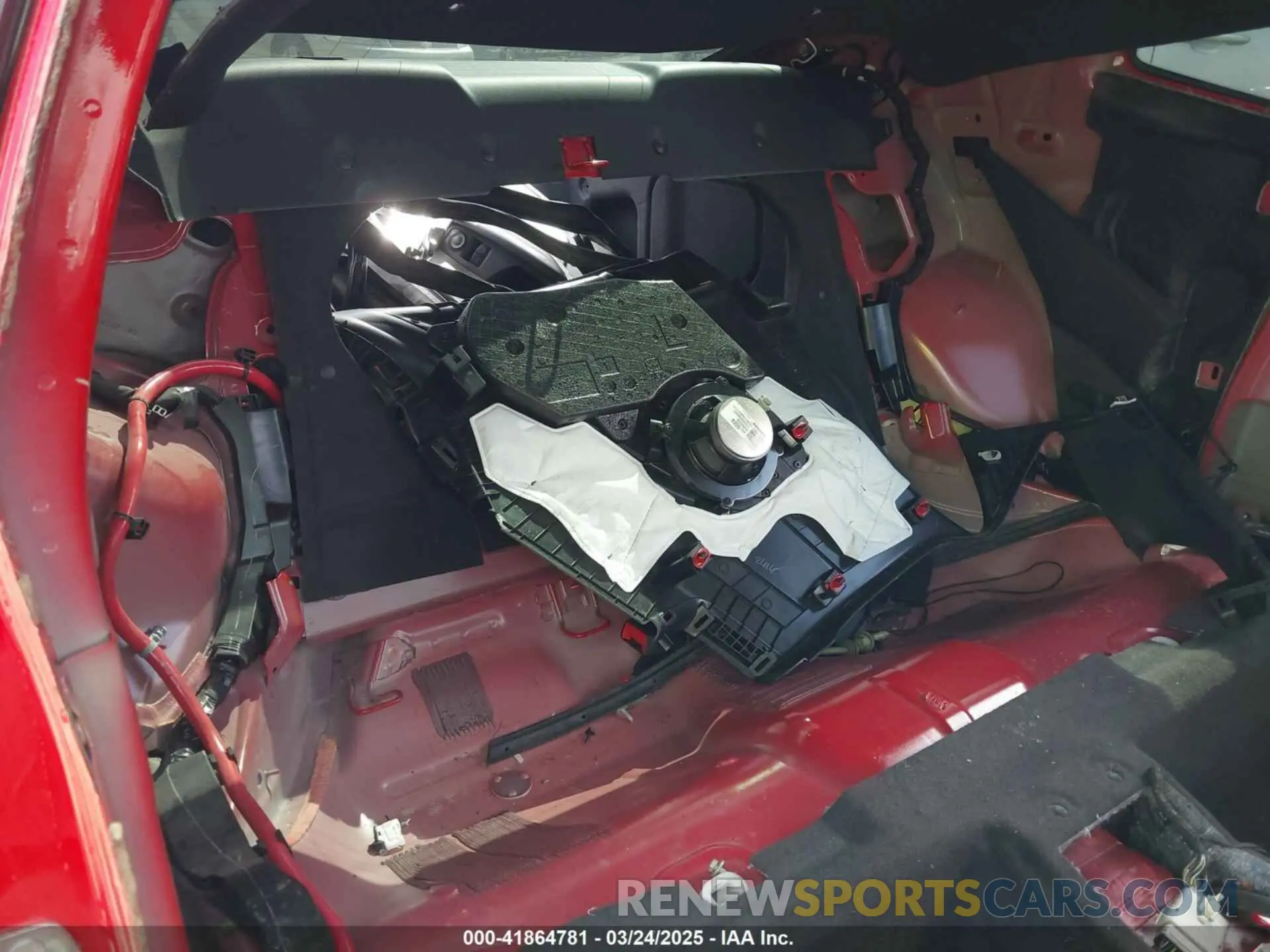 8 Photograph of a damaged car 1G1FJ1R63K0122724 CHEVROLET CAMARO 2019
